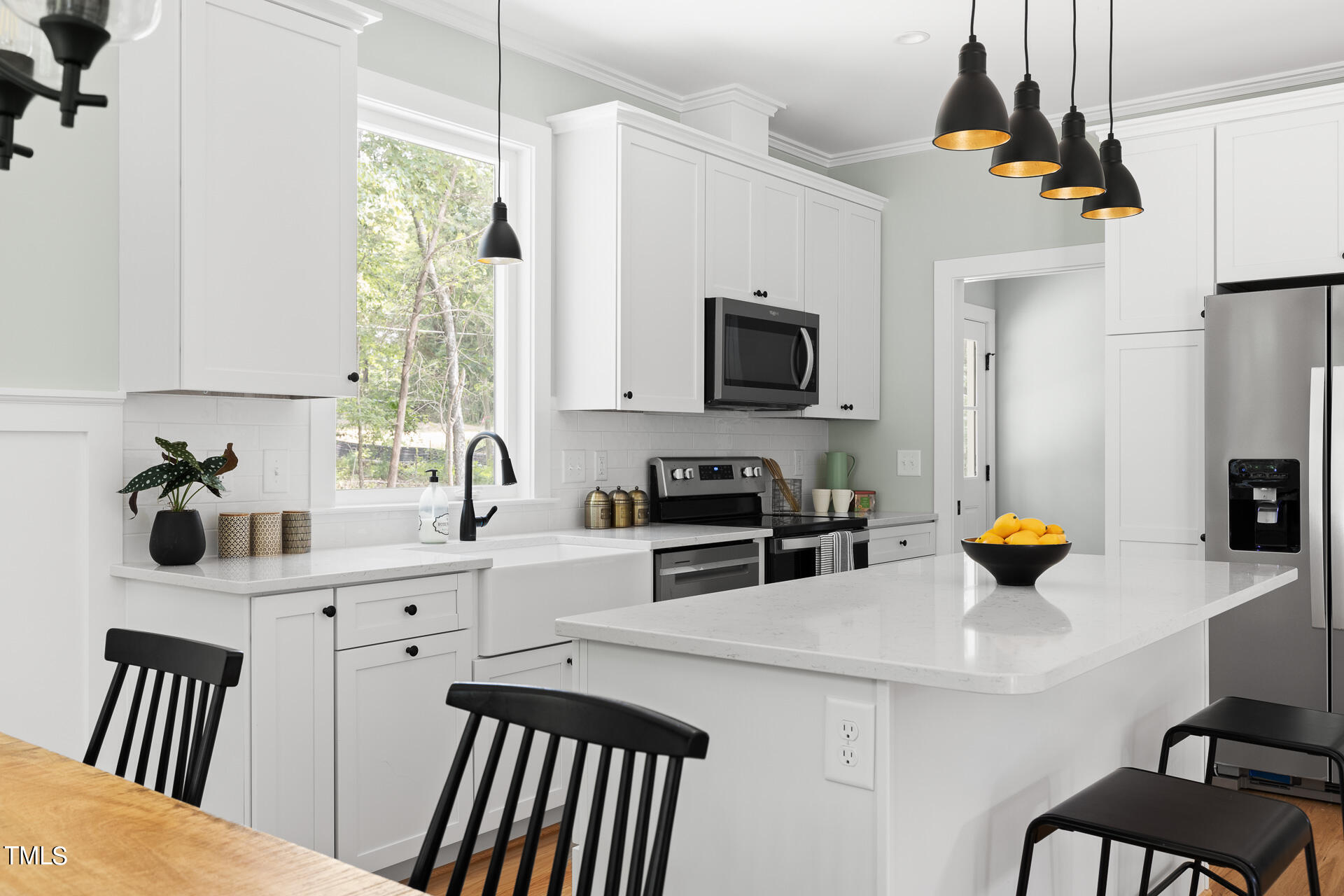 537 Twisted Maple Lane