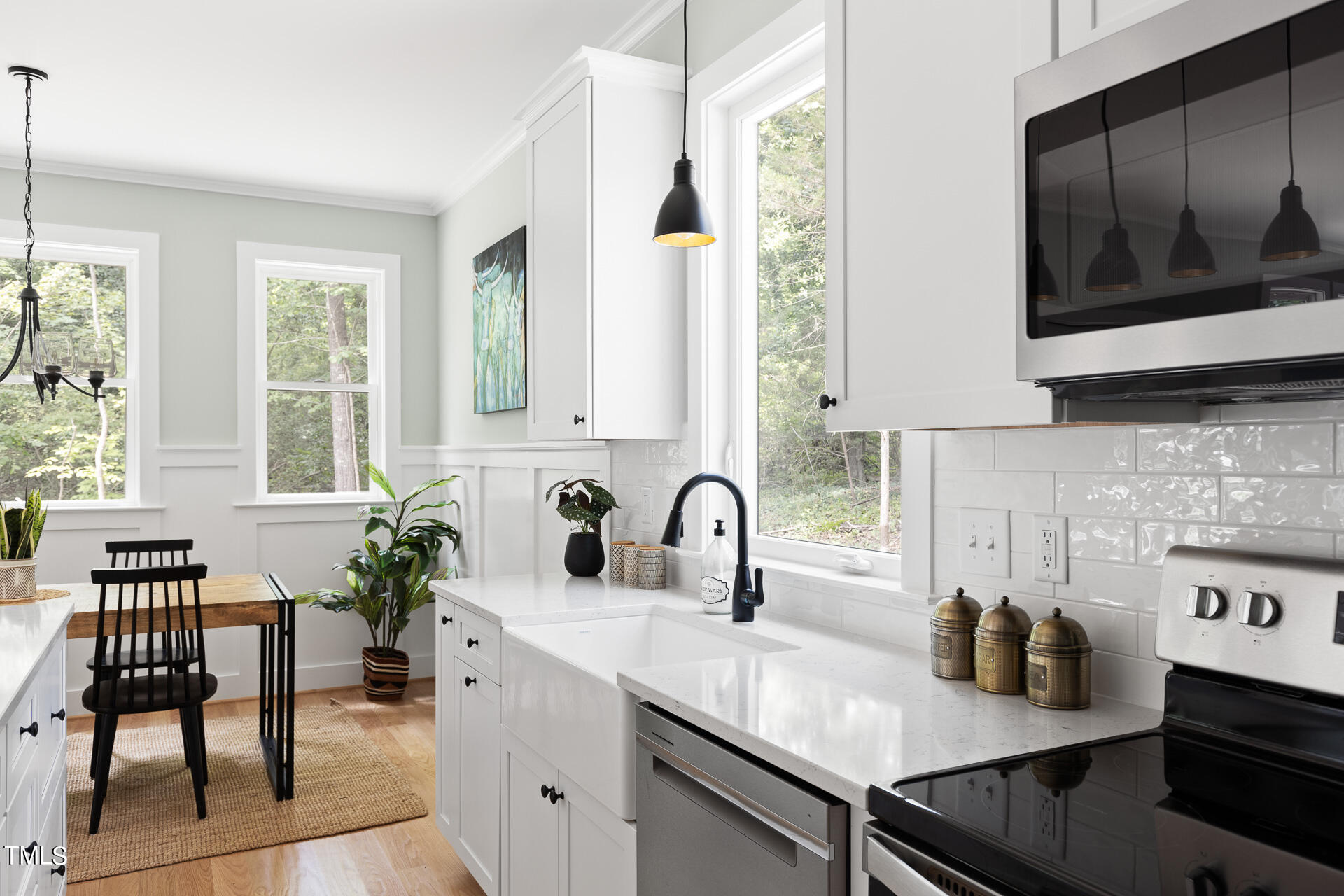 537 Twisted Maple Lane