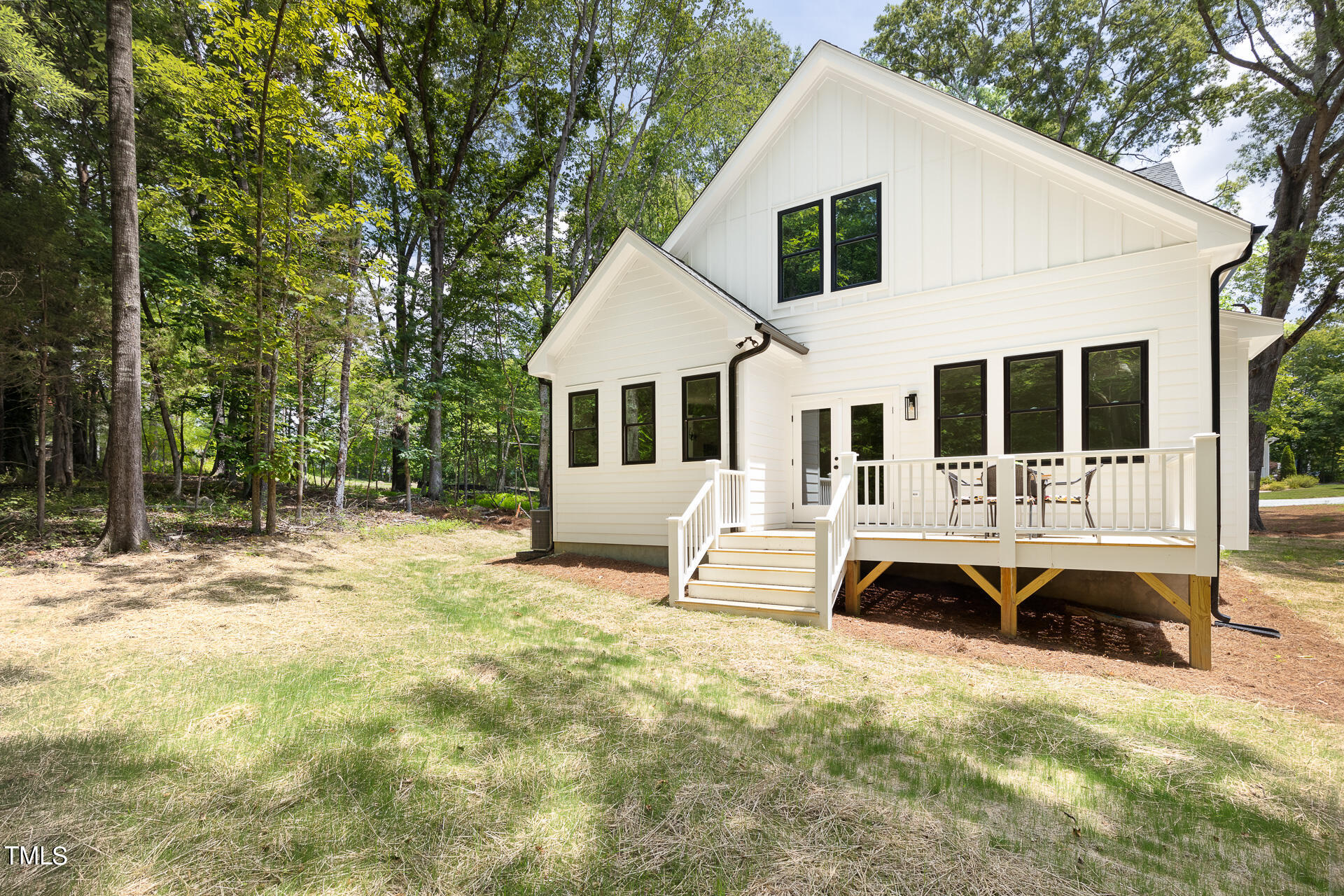 537 Twisted Maple Lane