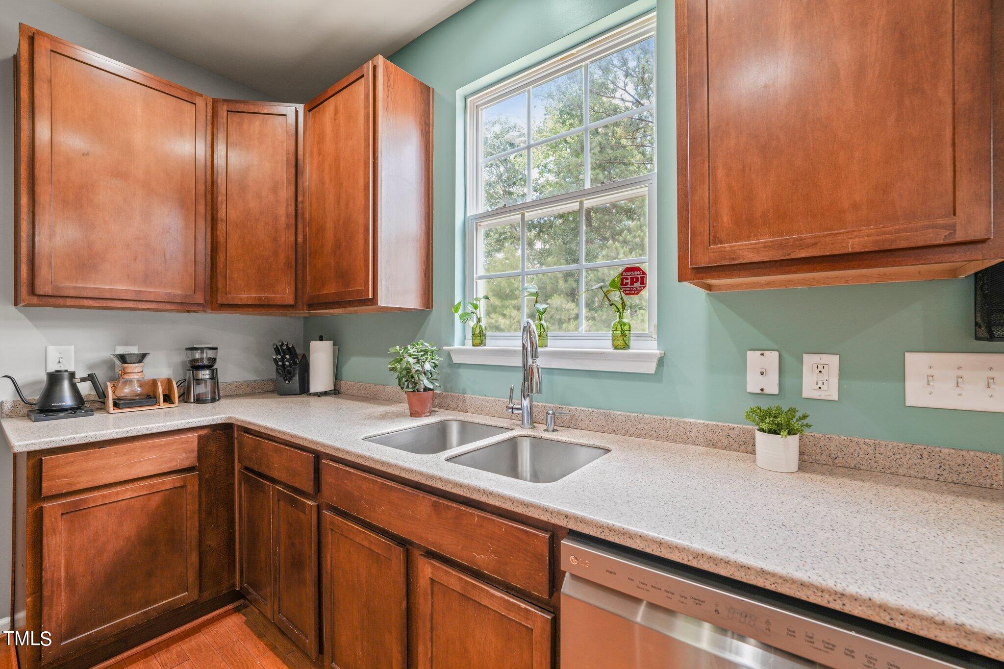 3008 Cardinal Lake Drive