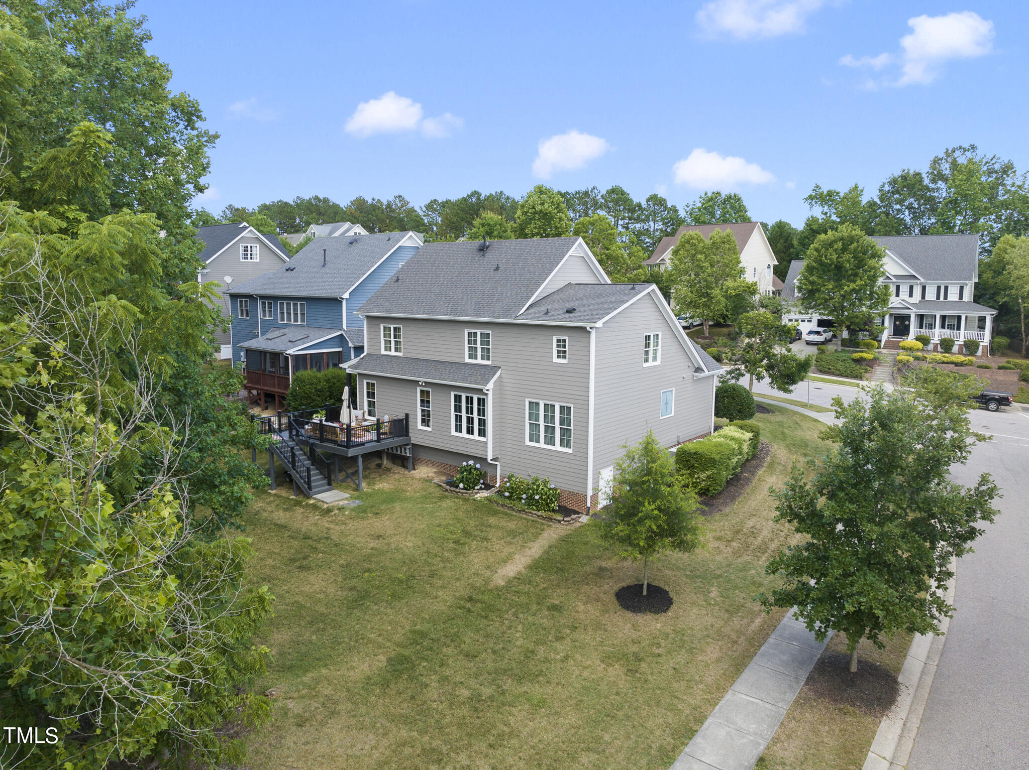 901 Marshall Farm Street