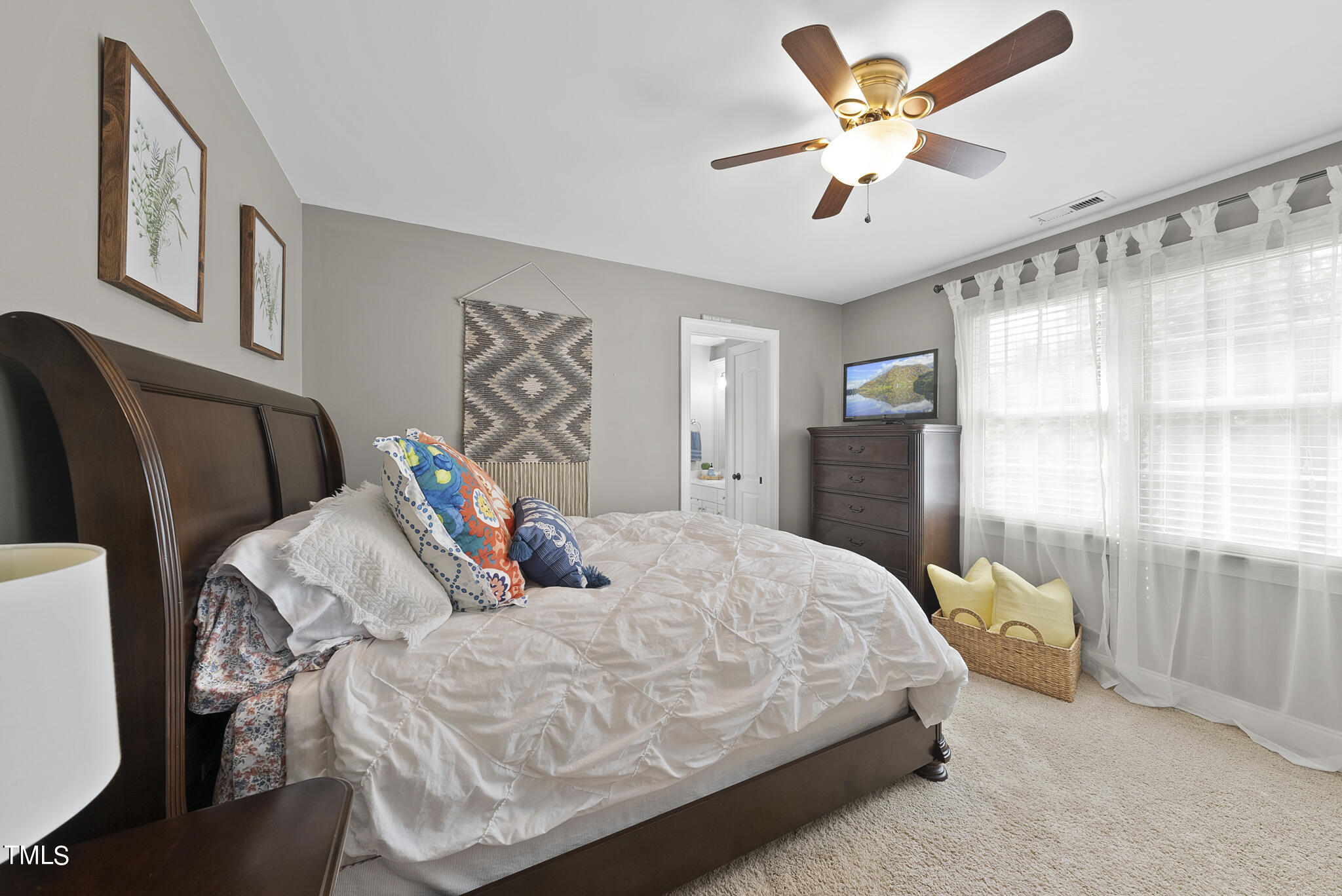 901 Marshall Farm Street