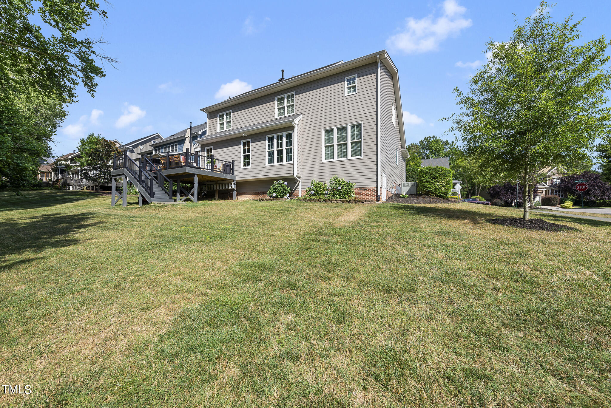 901 Marshall Farm Street