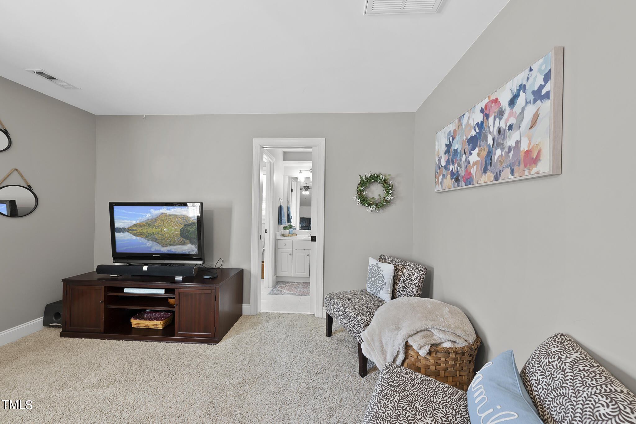 901 Marshall Farm Street