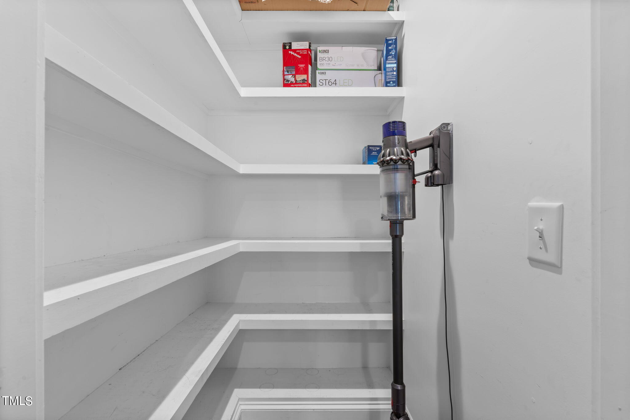 411 E Trinity Avenue