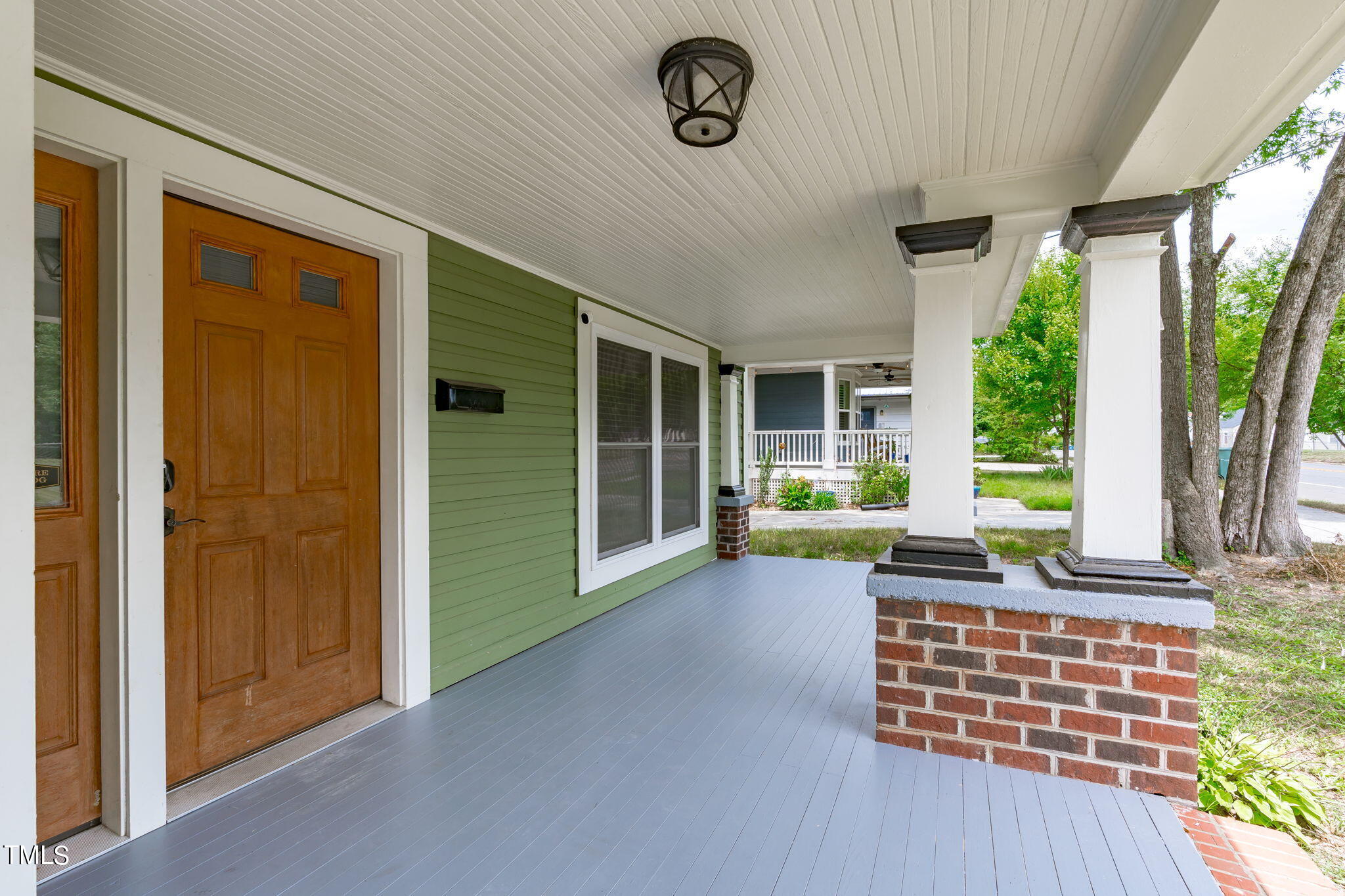 411 E Trinity Avenue