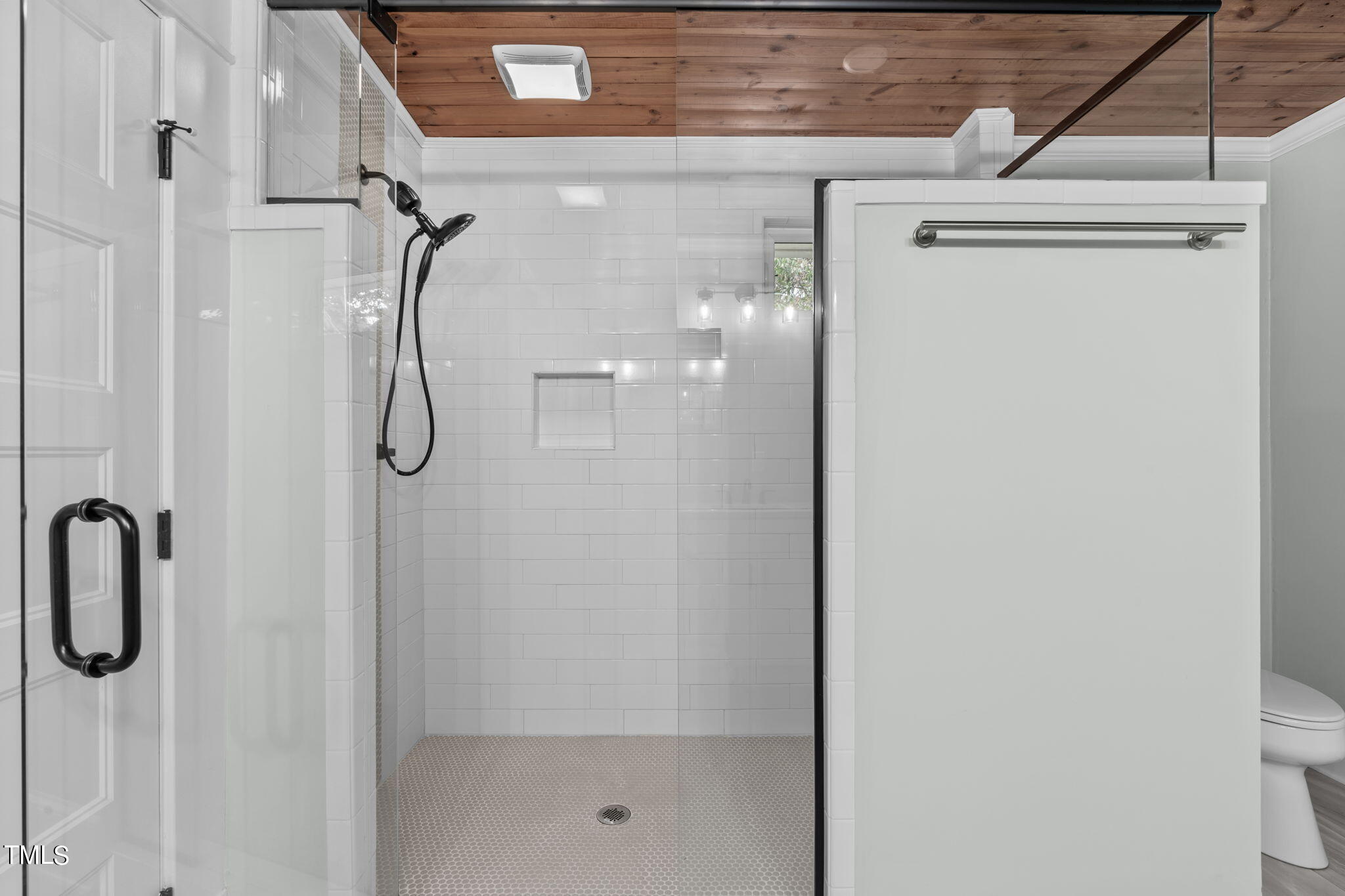 411 E Trinity Avenue