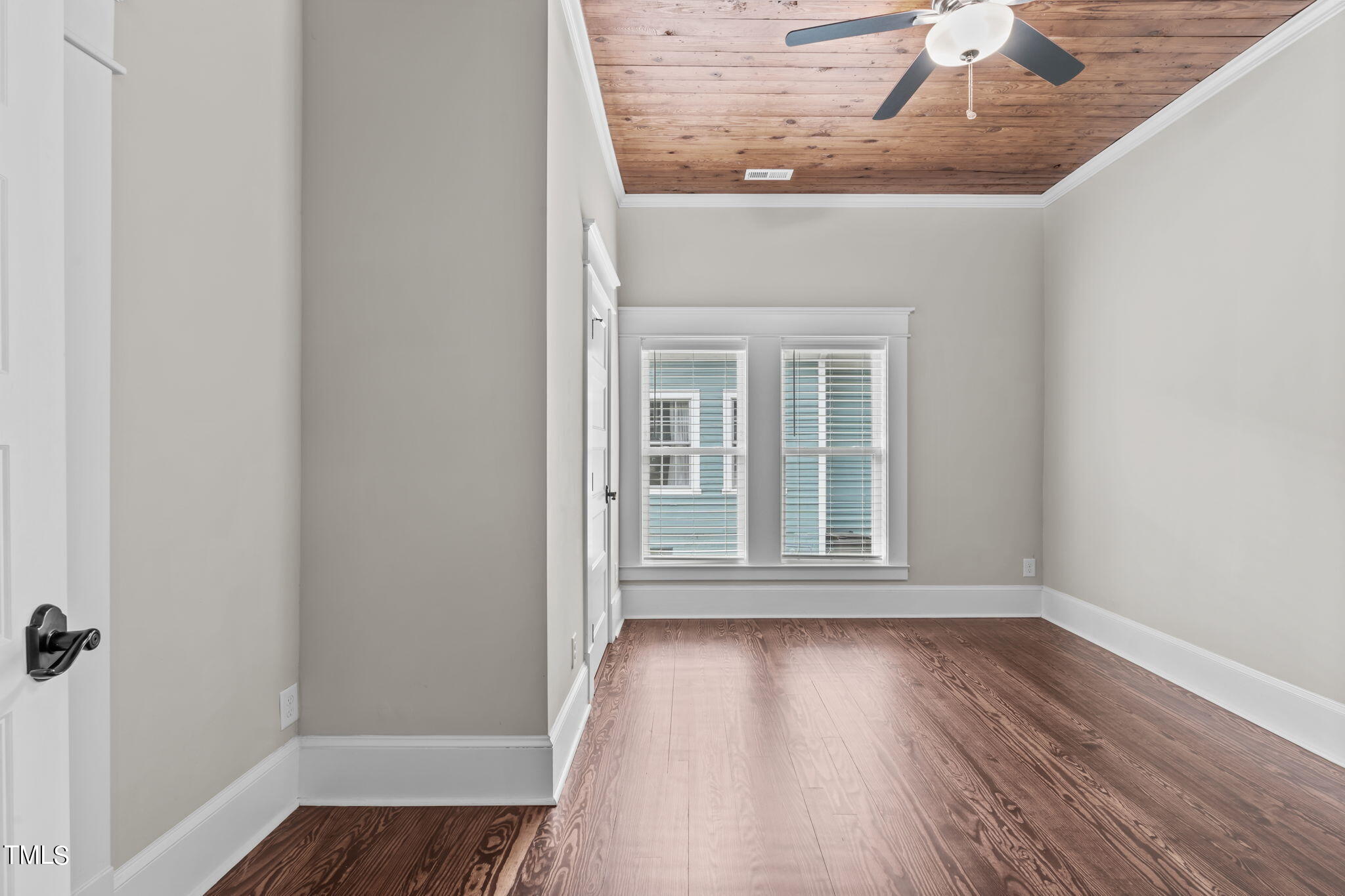 411 E Trinity Avenue