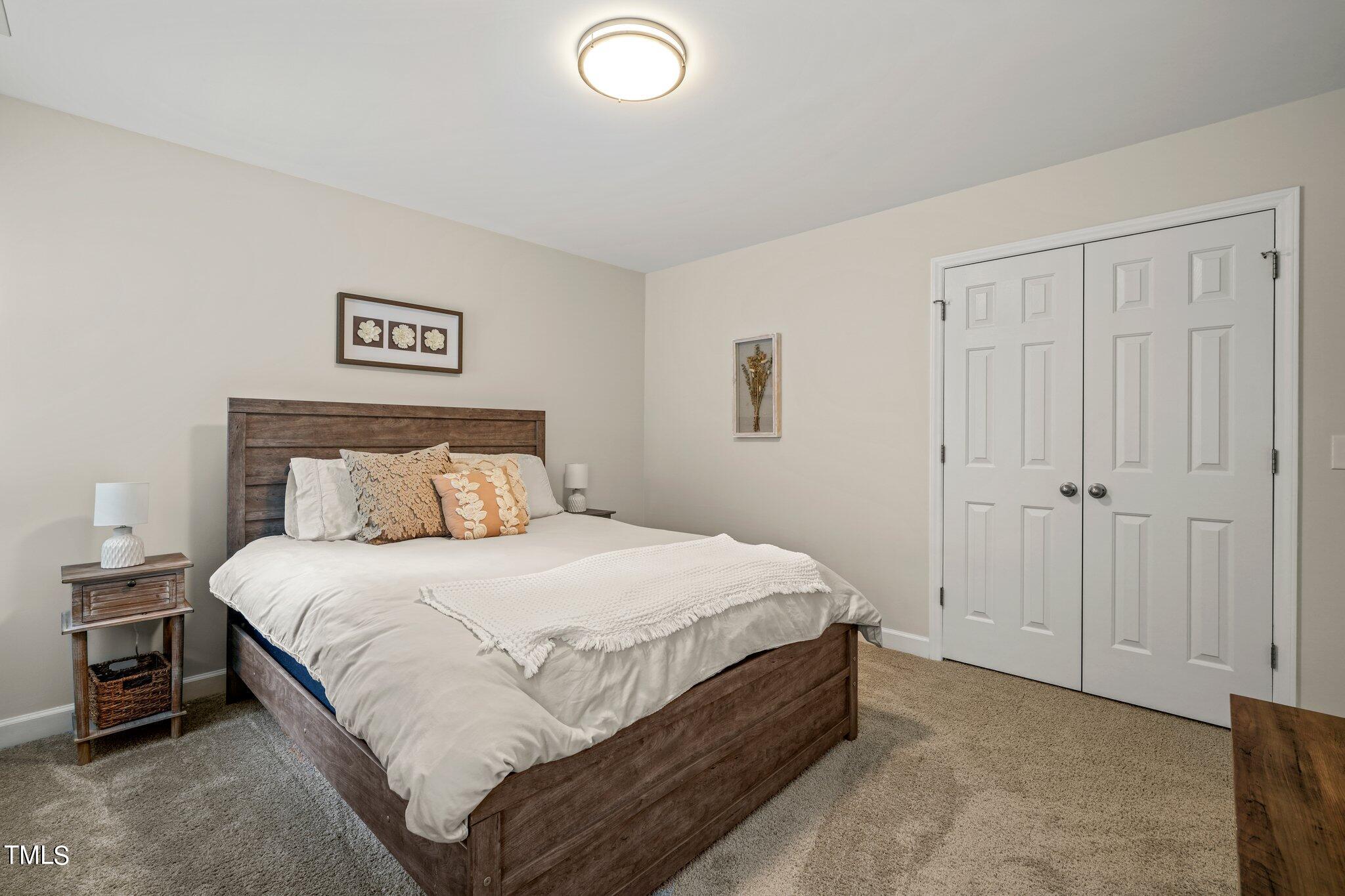 211 S English Hill Lane