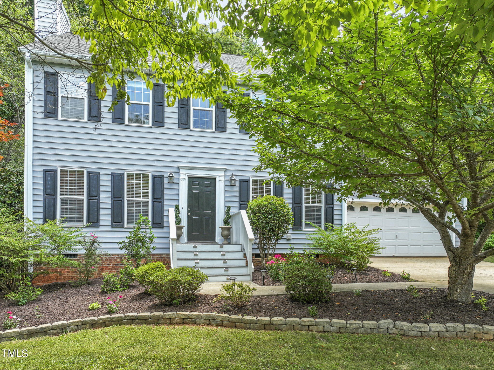 211 S English Hill Lane