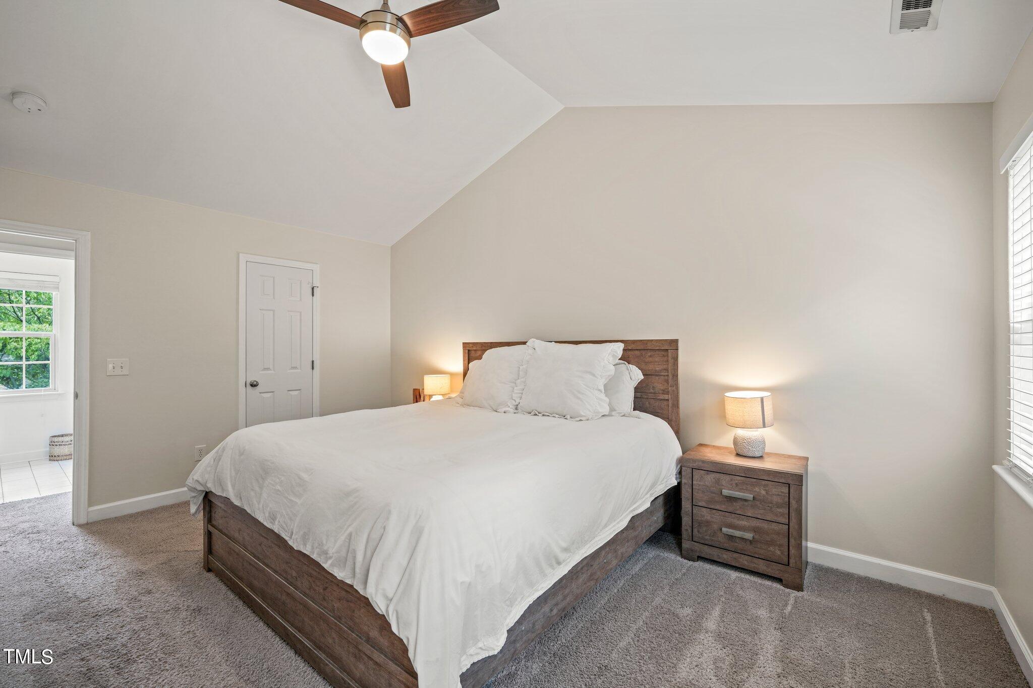 211 S English Hill Lane