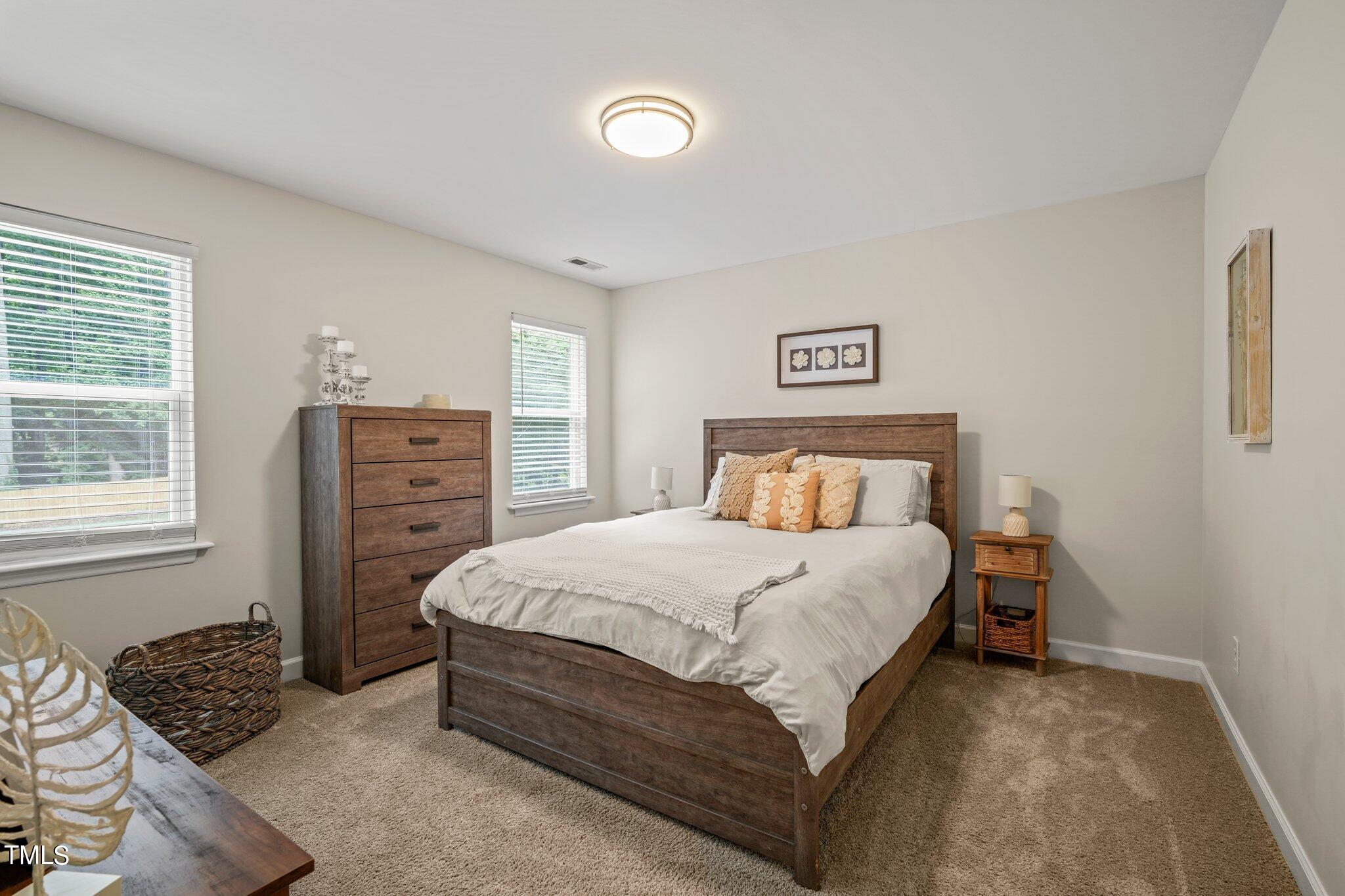 211 S English Hill Lane