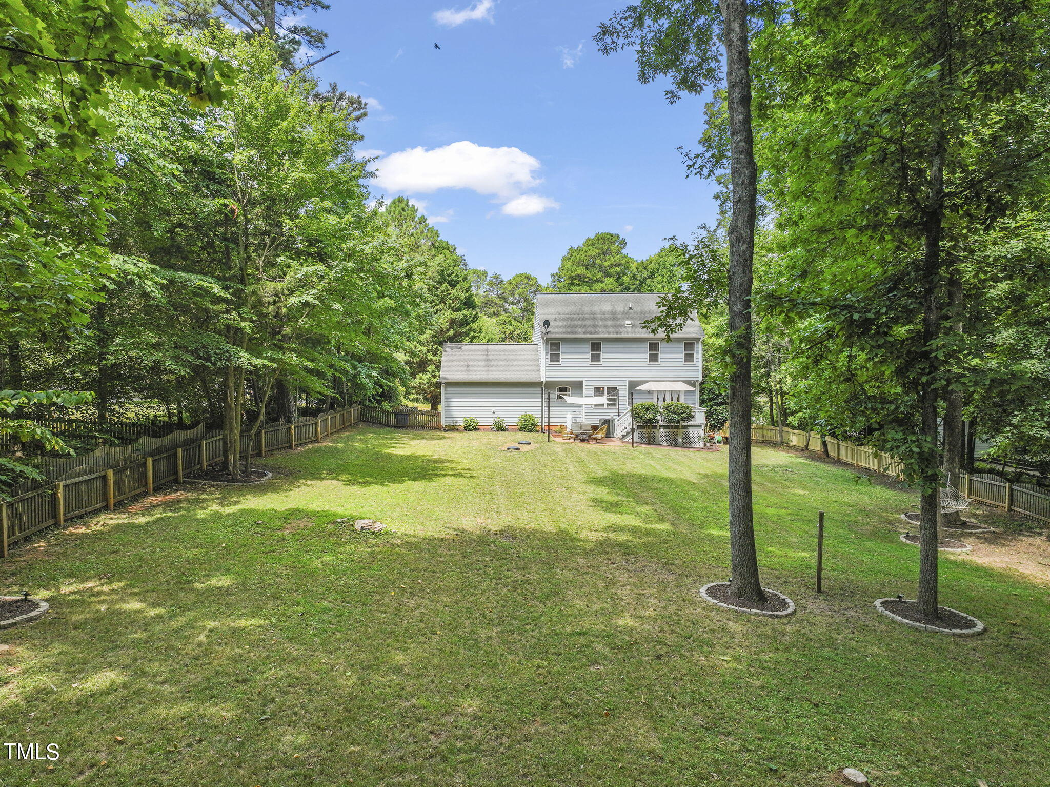 211 S English Hill Lane