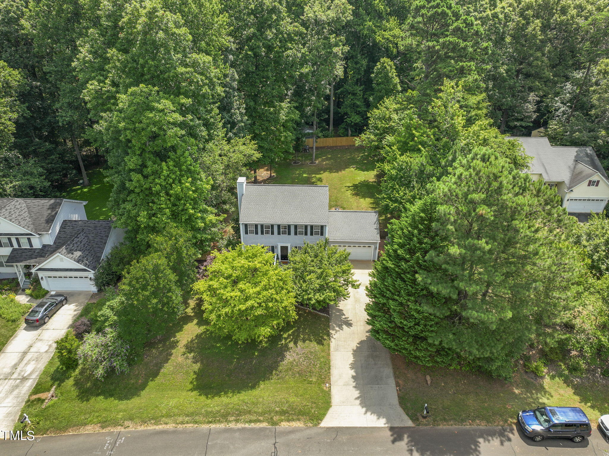 211 S English Hill Lane