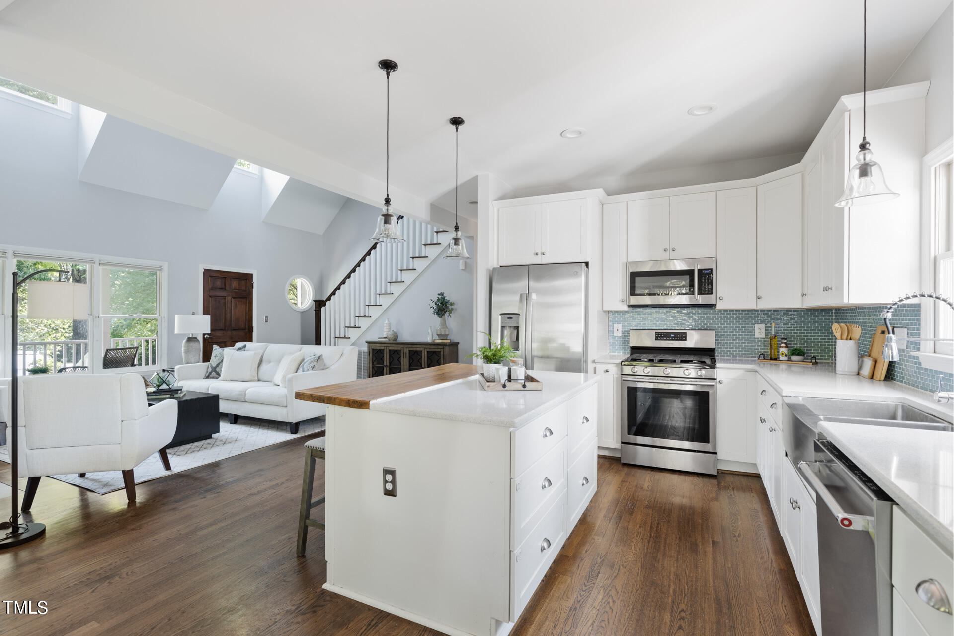 307 W Knox Street