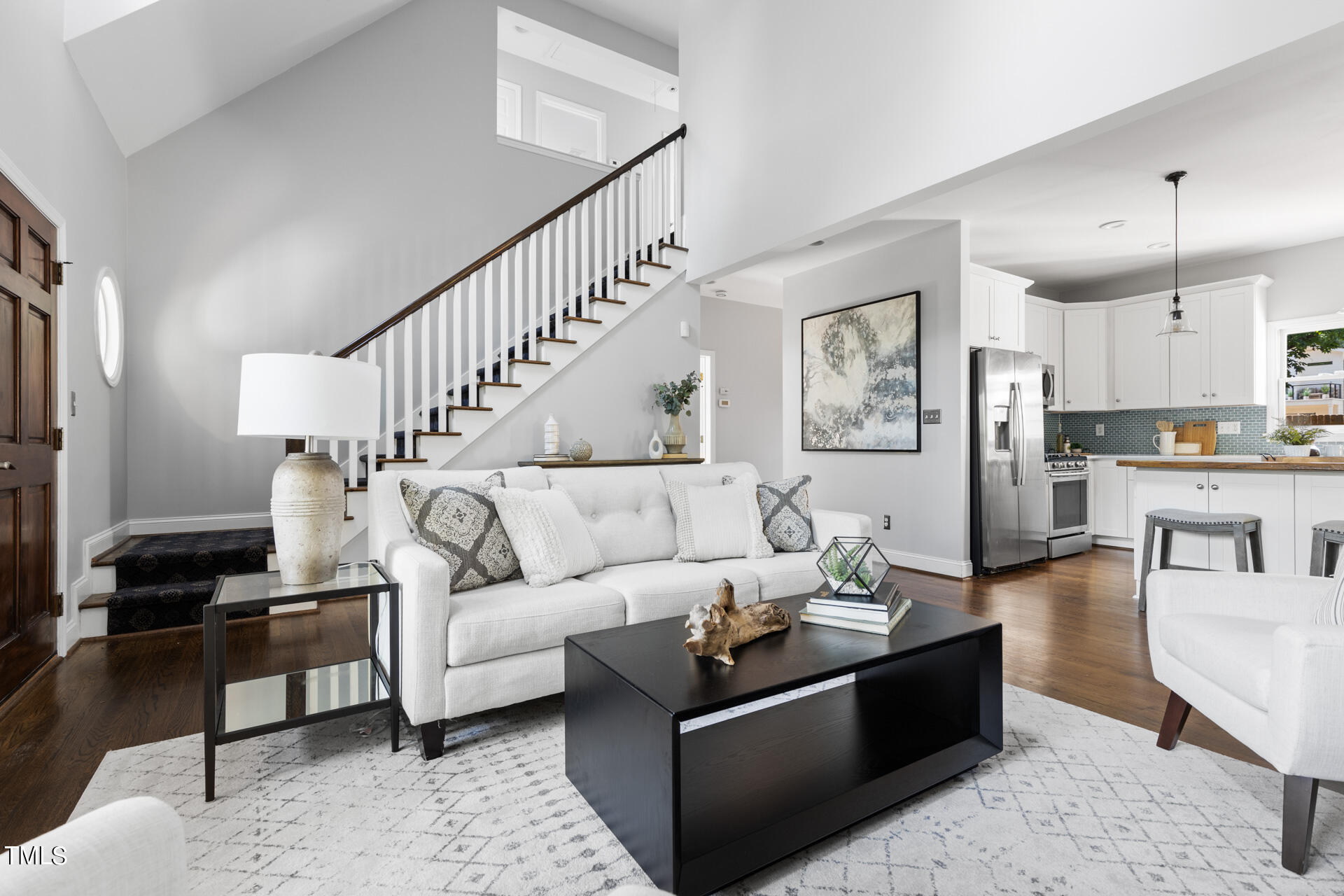307 W Knox Street