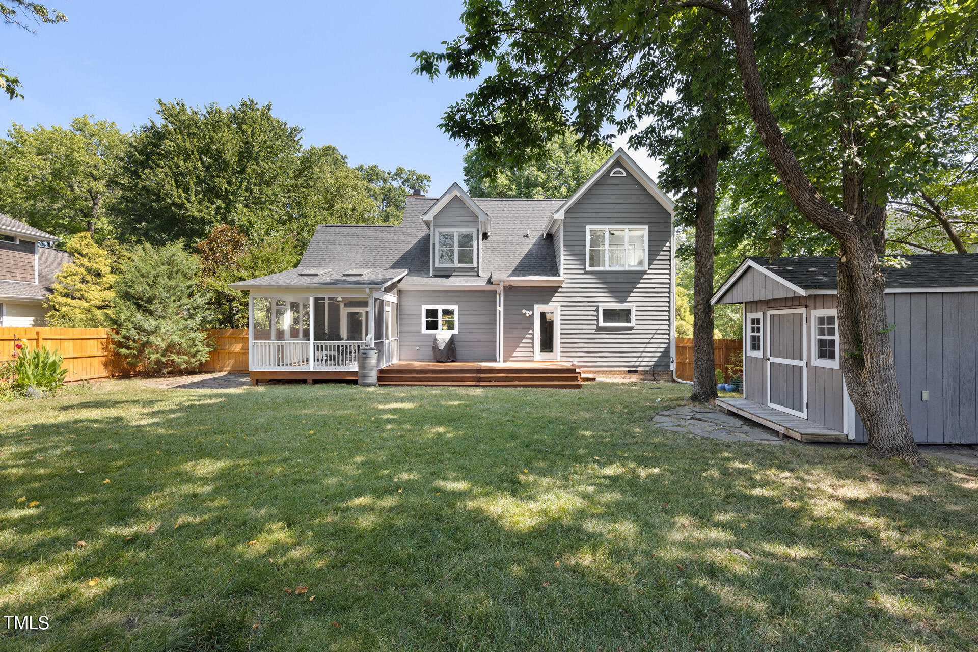 307 W Knox Street