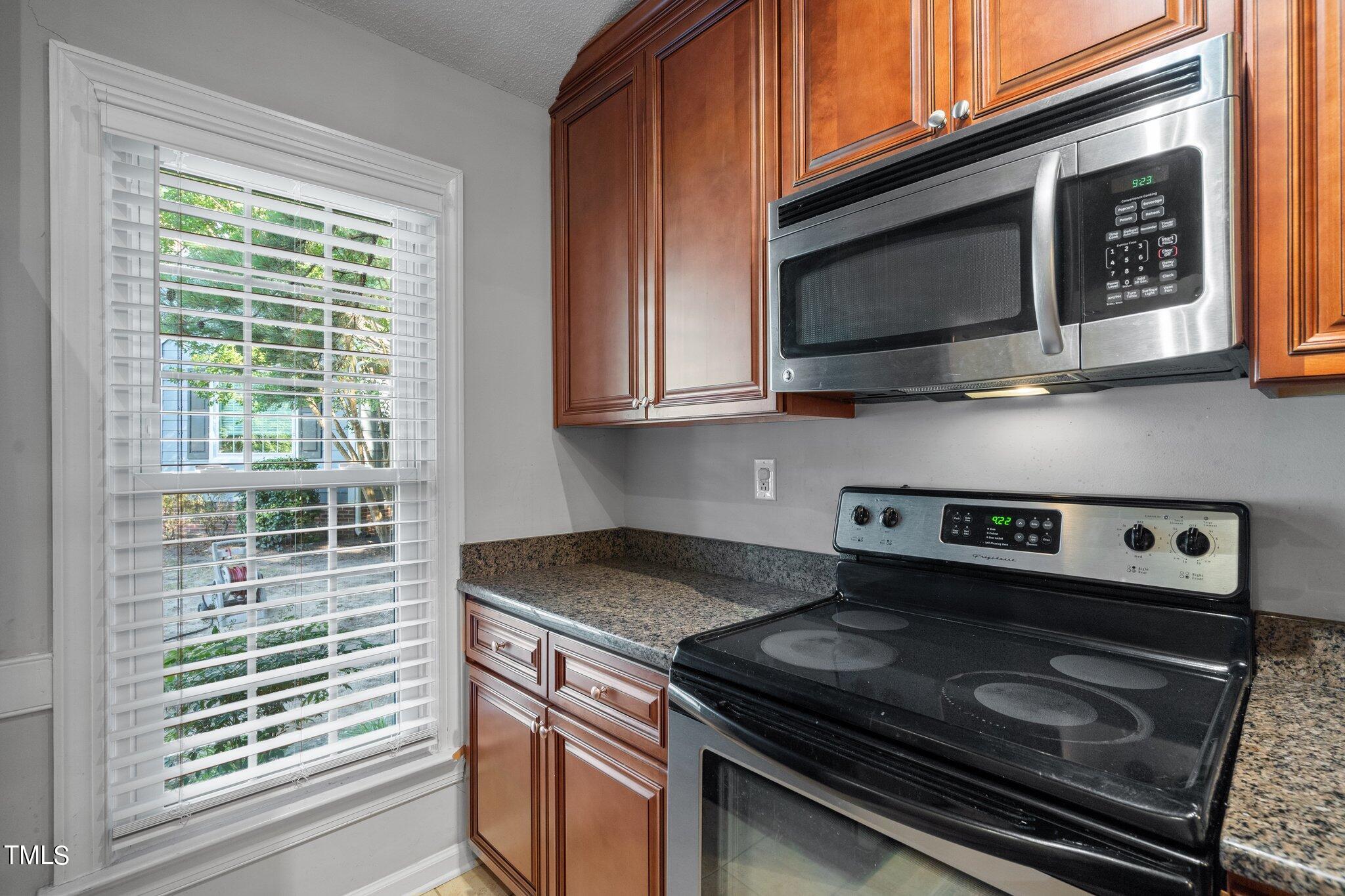 1209 Cranebridge Place