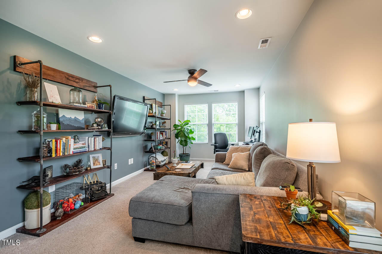 1330 Southpoint Trail