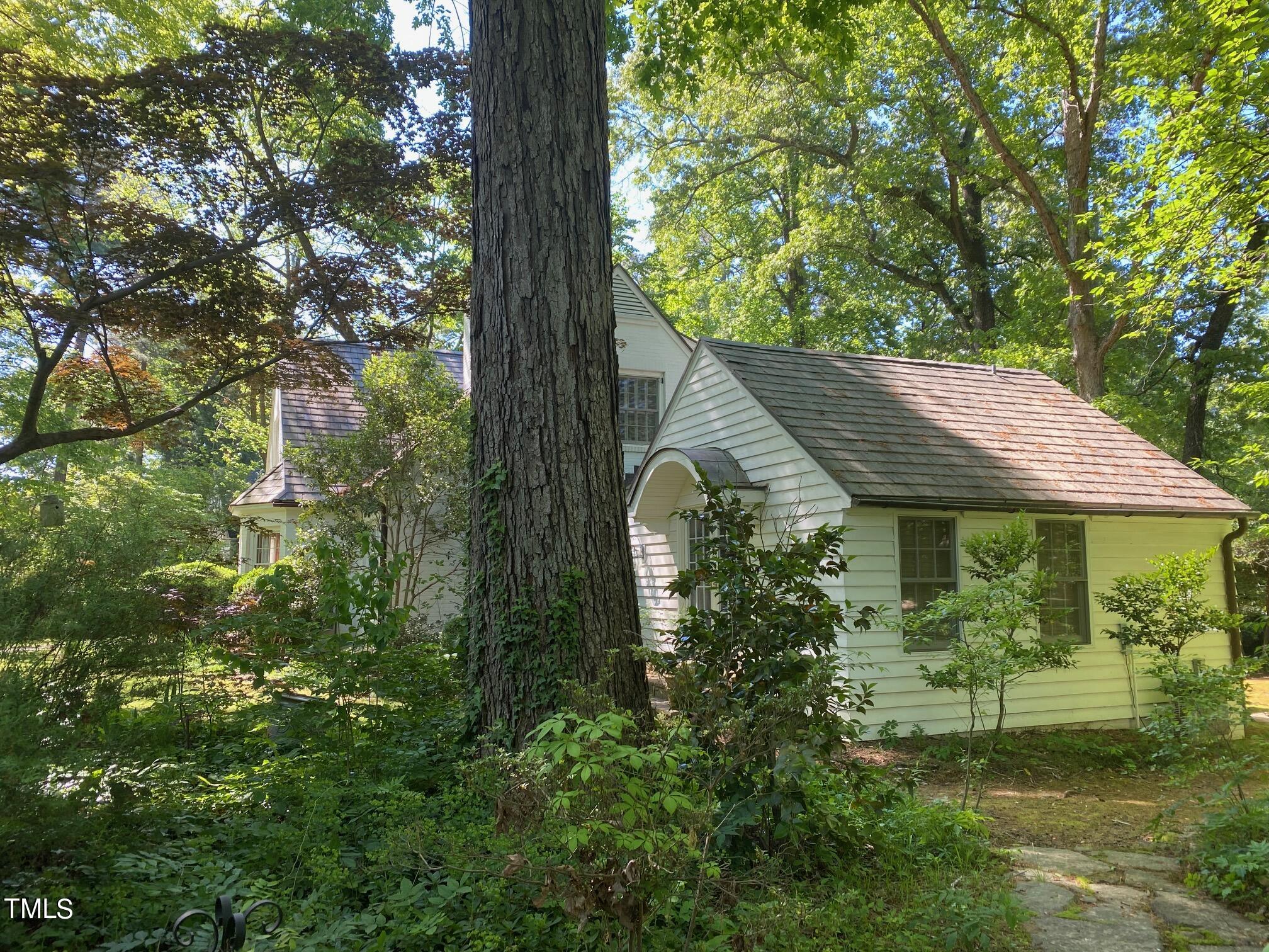 405 Westwood Drive