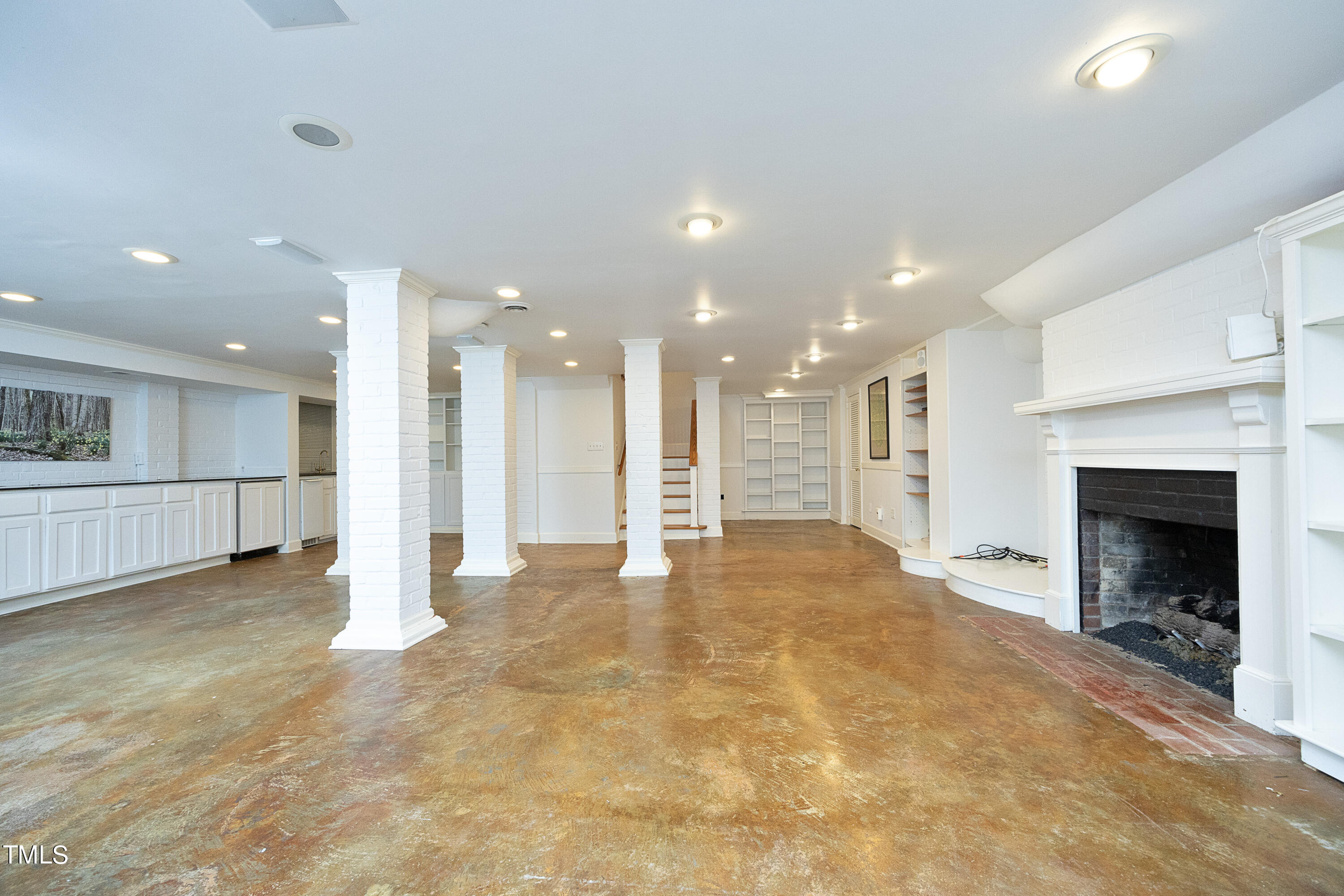 405 Westwood Drive