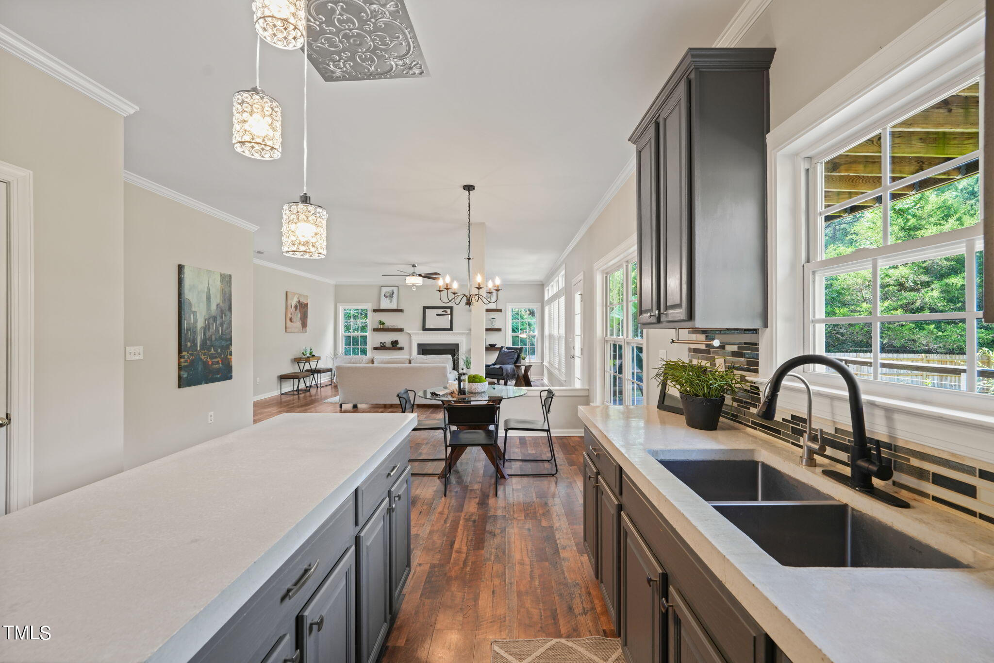 1704 Old Carriage Court