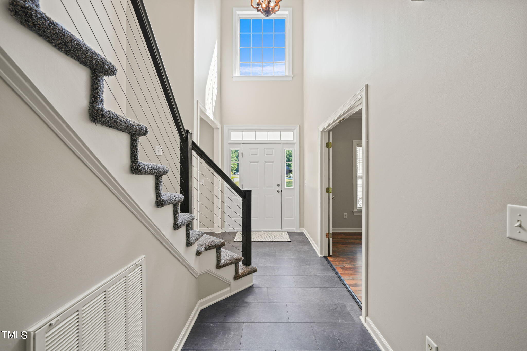 1704 Old Carriage Court