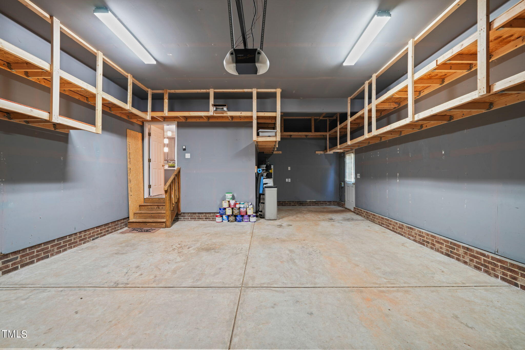 1704 Old Carriage Court