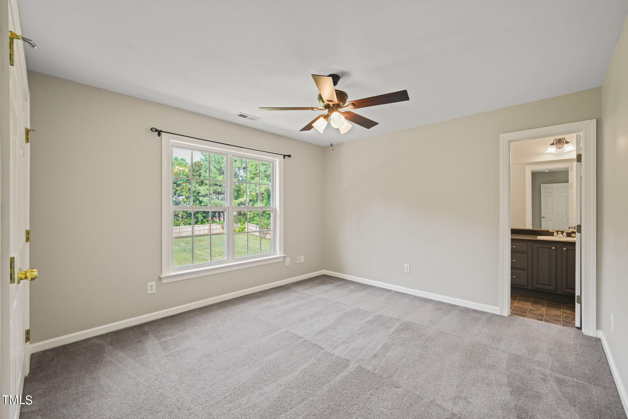 1704 Old Carriage Court