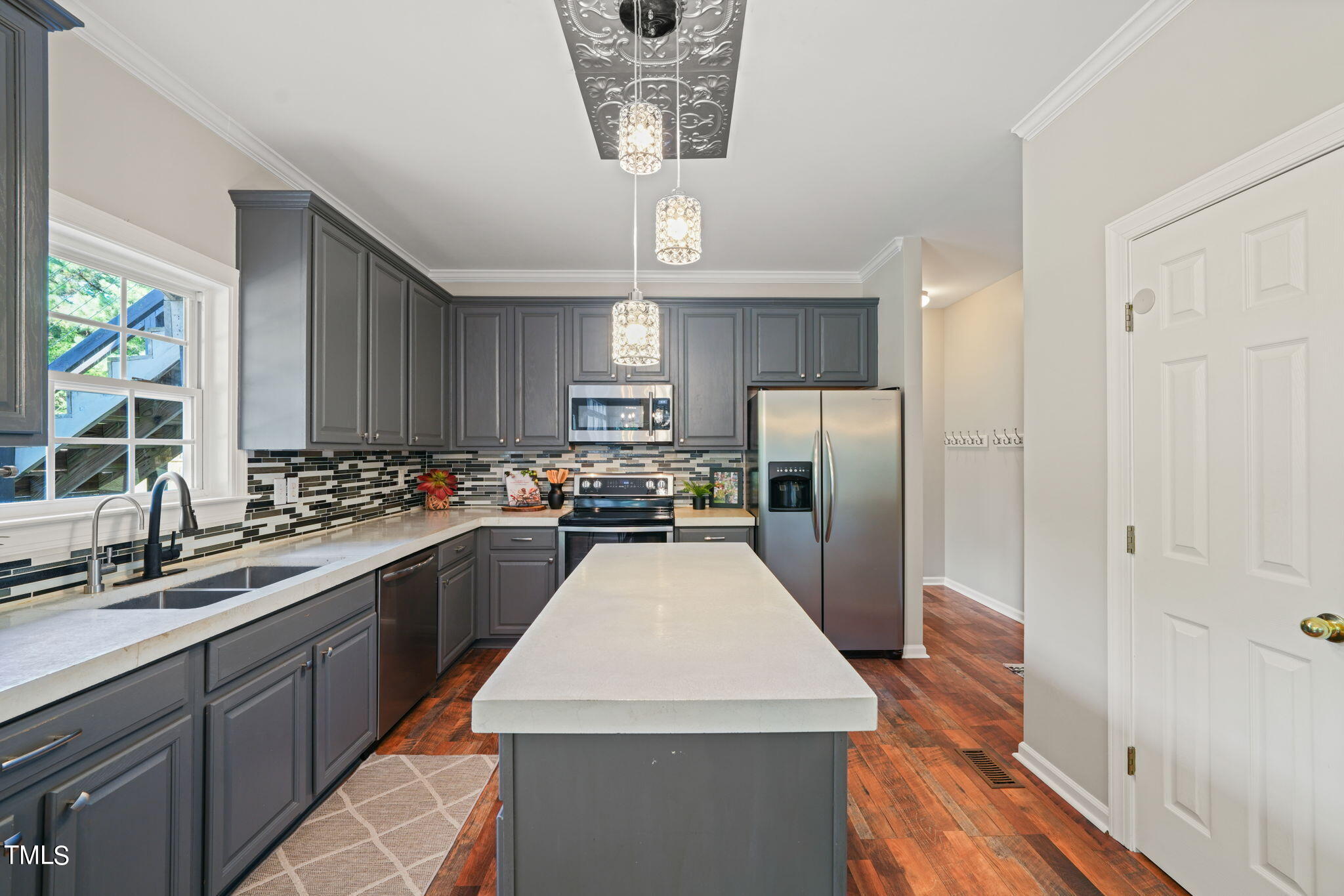 1704 Old Carriage Court