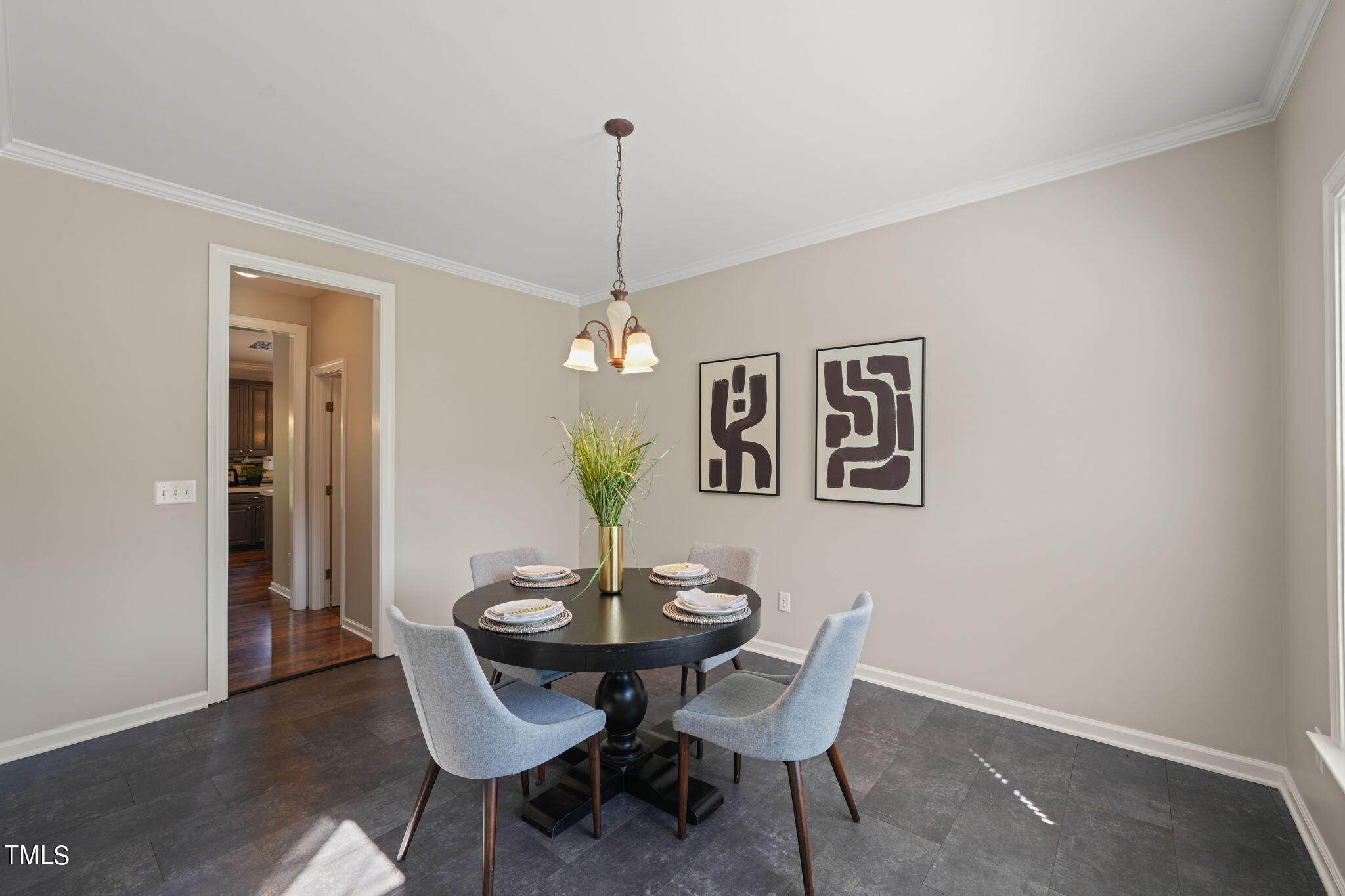 1704 Old Carriage Court