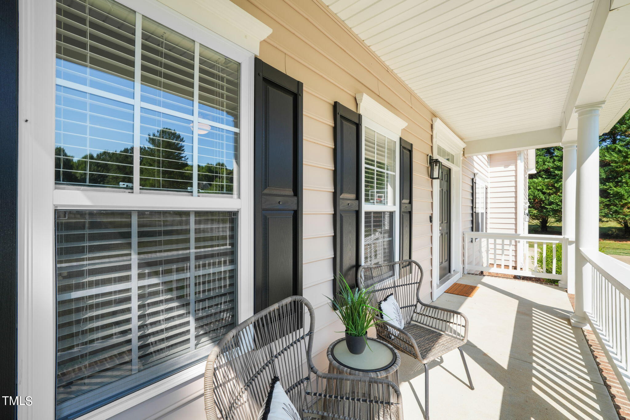 1704 Old Carriage Court