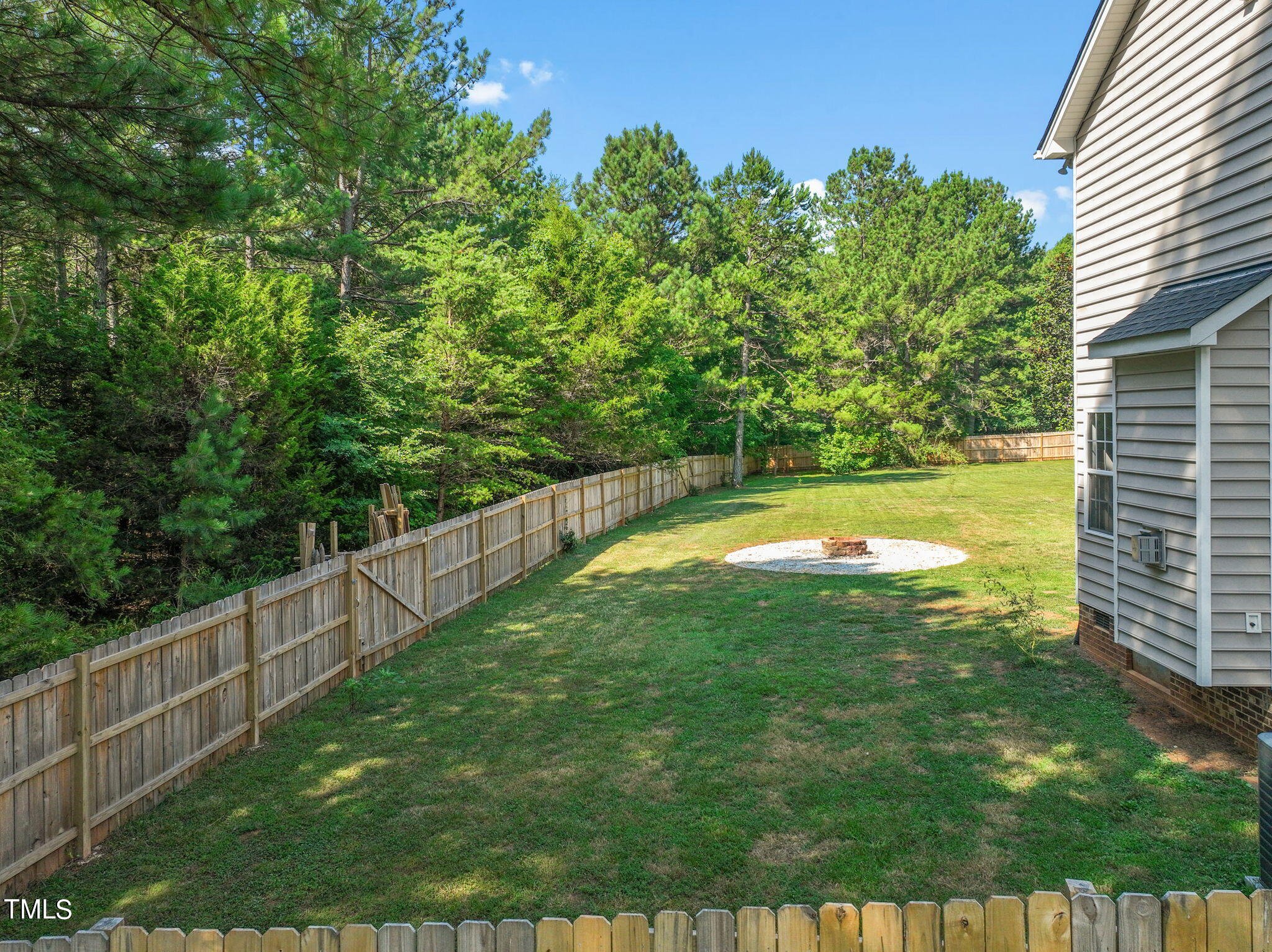 1704 Old Carriage Court