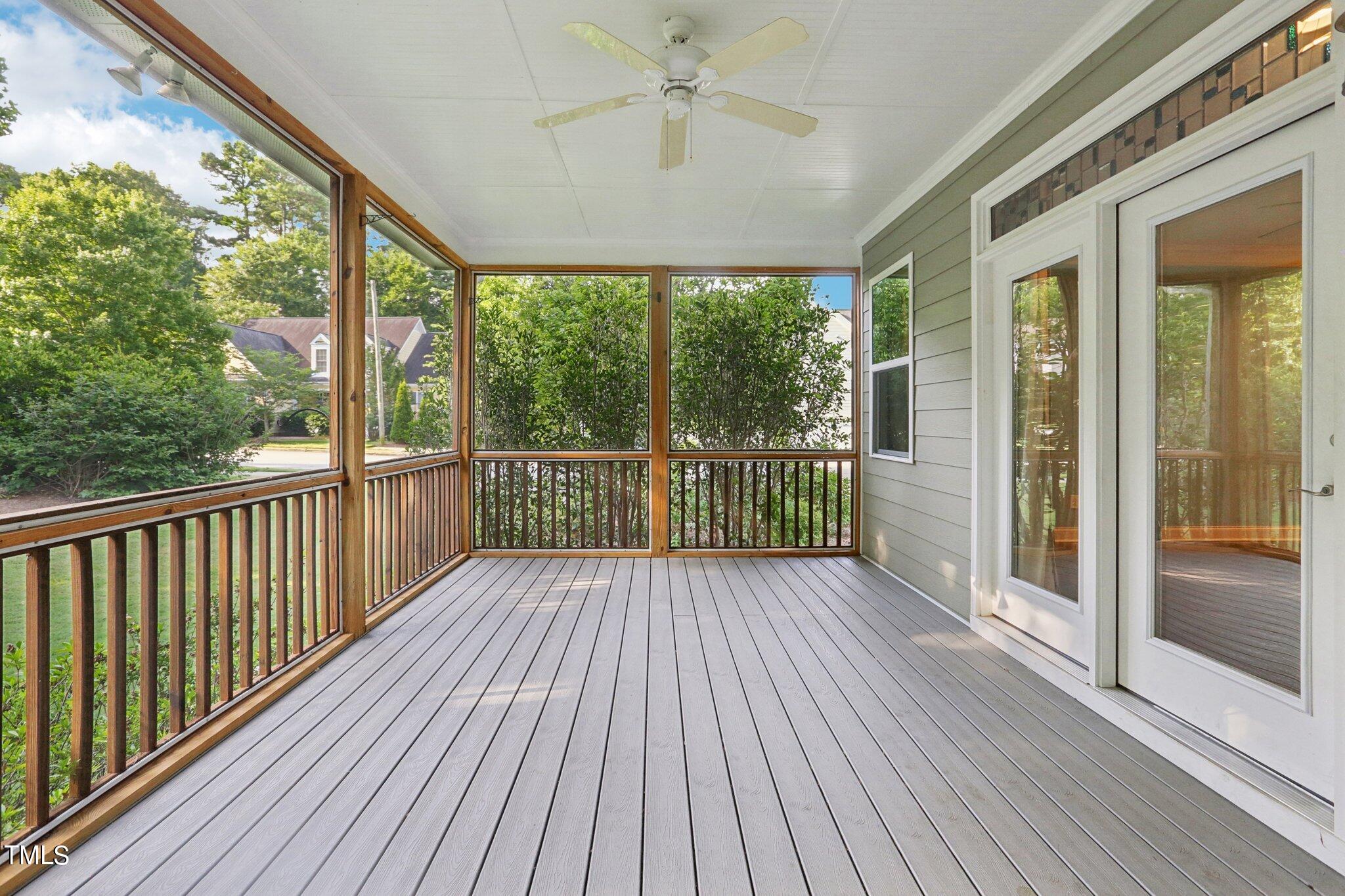 517 Plainview Avenue