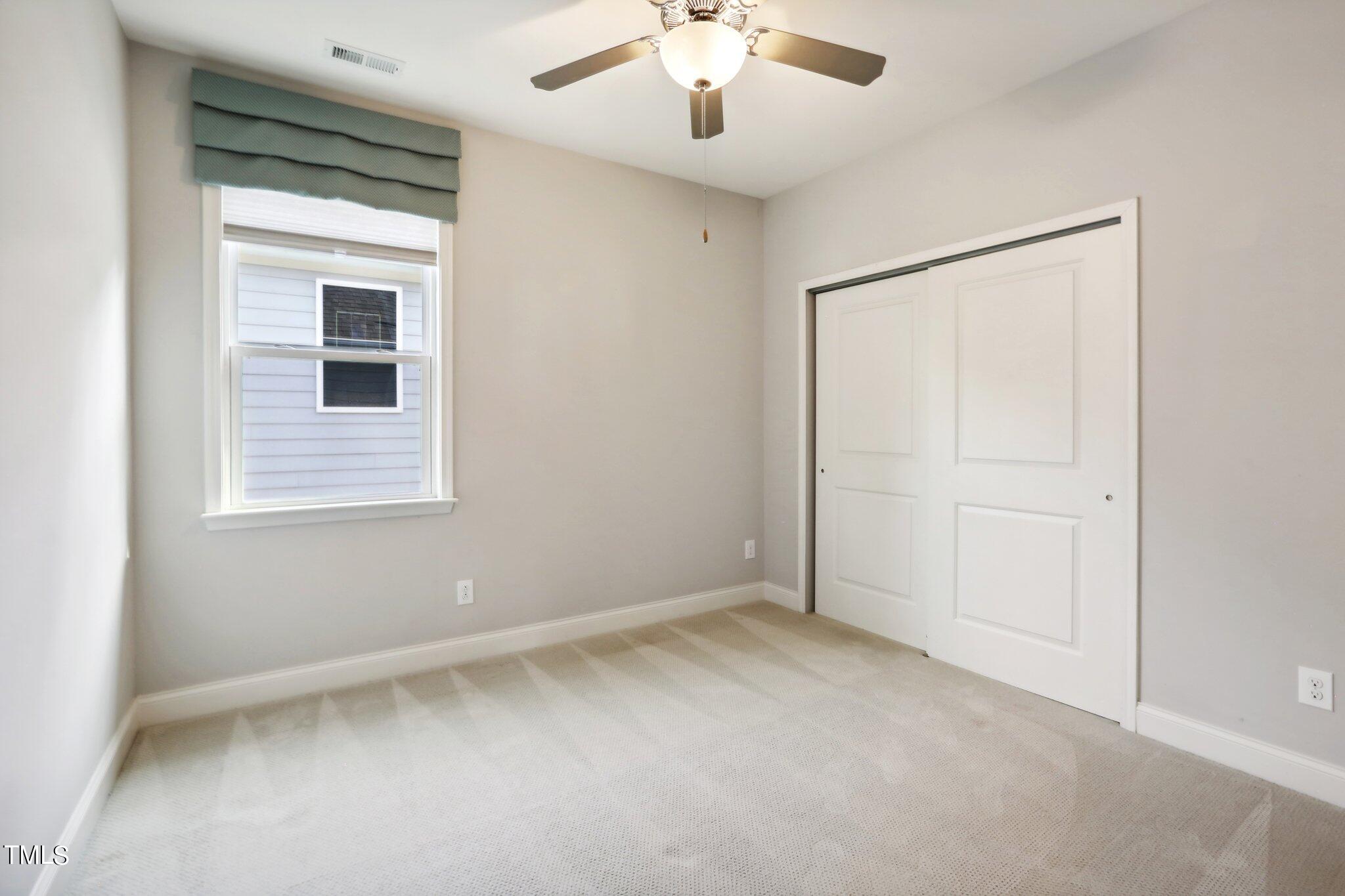 517 Plainview Avenue