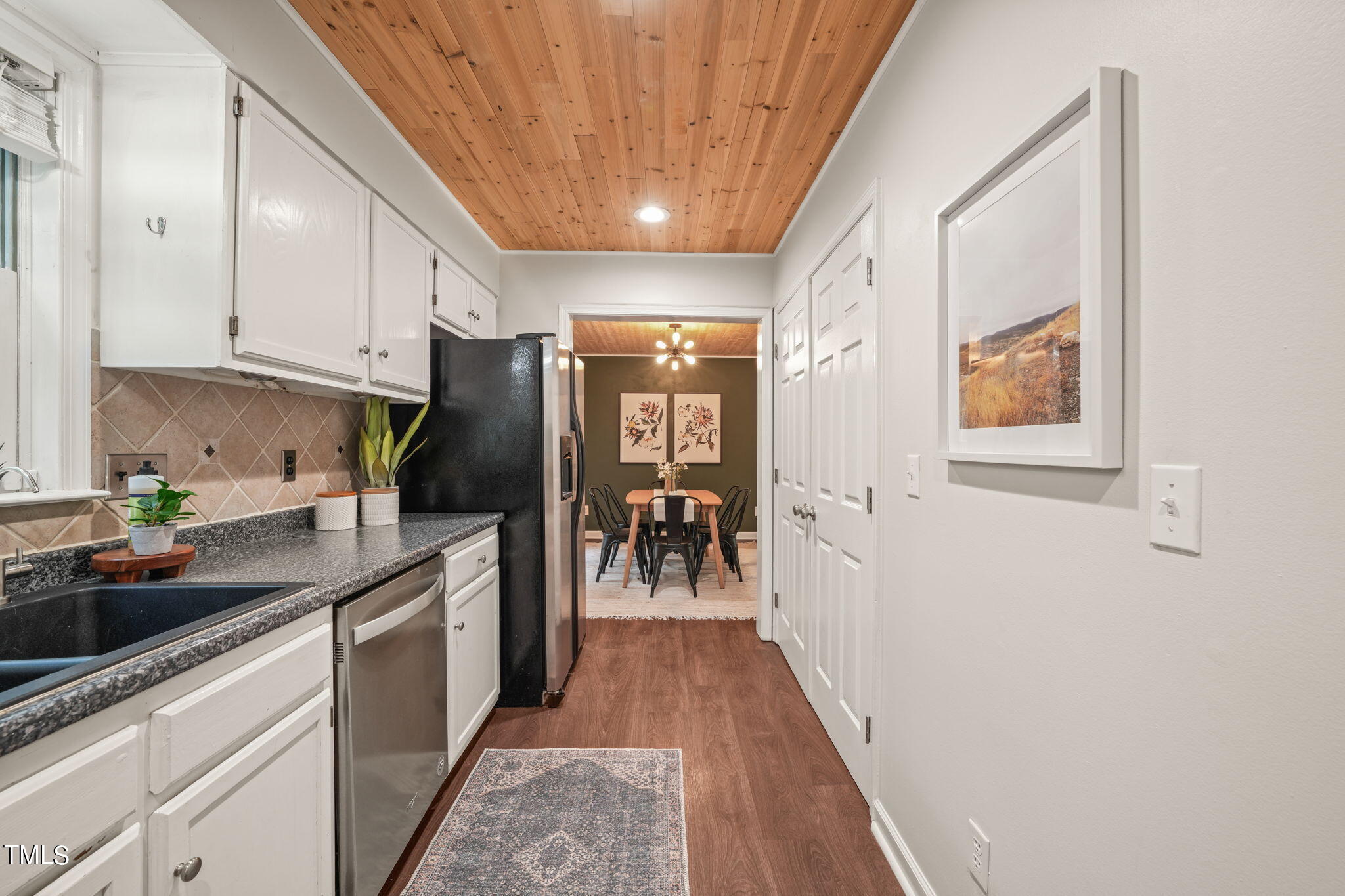 3211 Lassiter Street