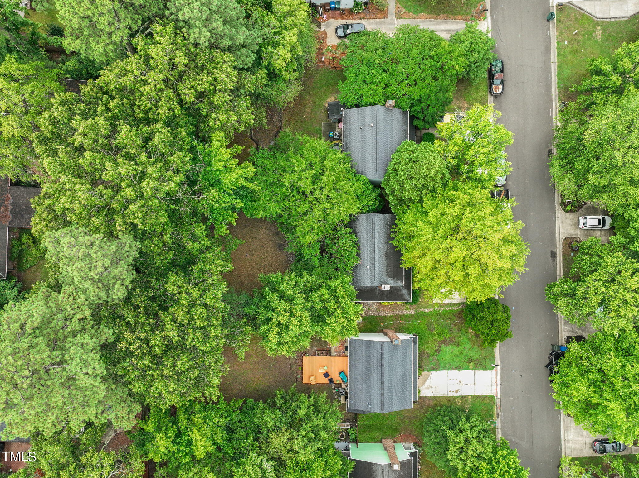 3211 Lassiter Street