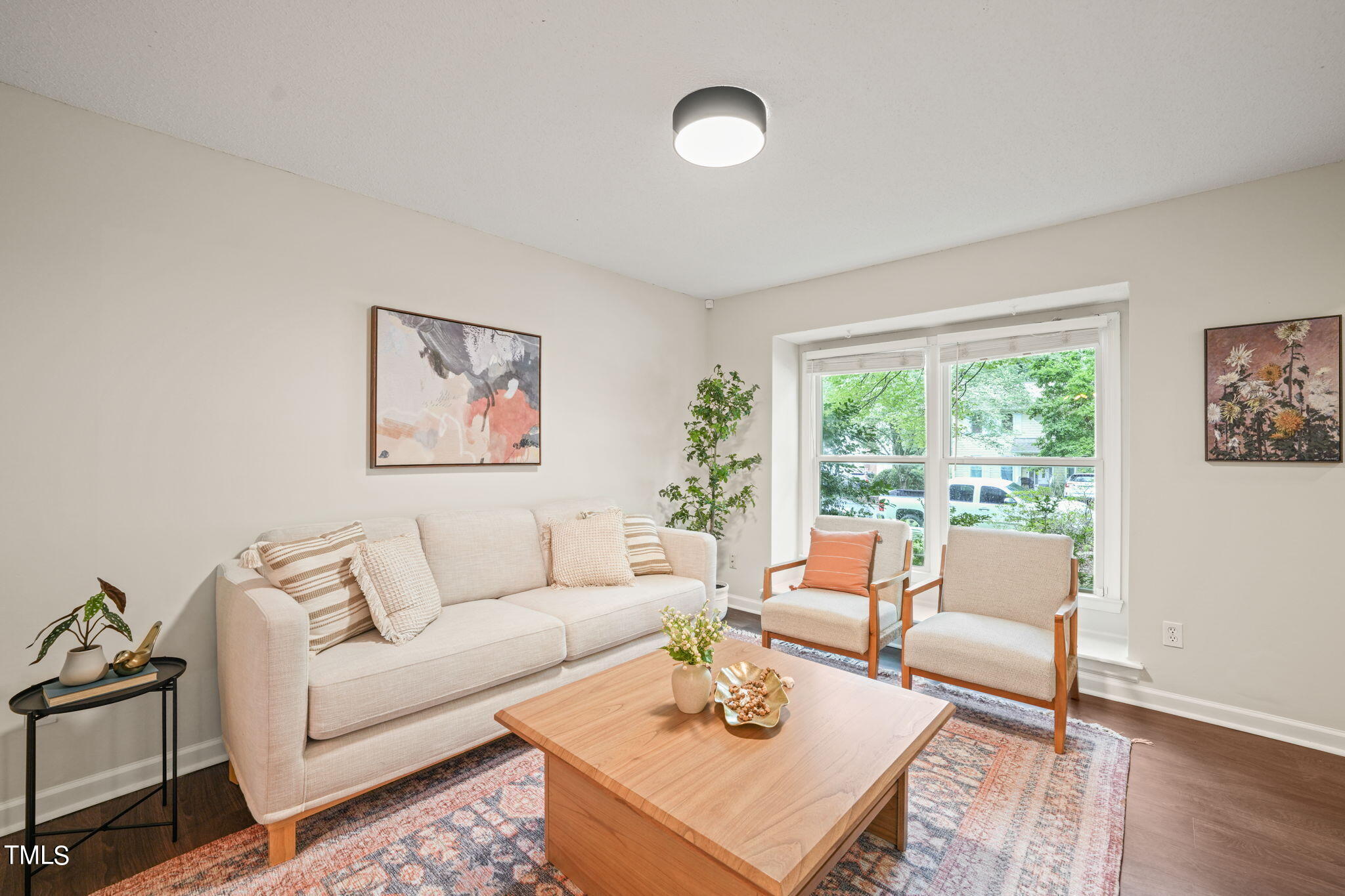 3211 Lassiter Street