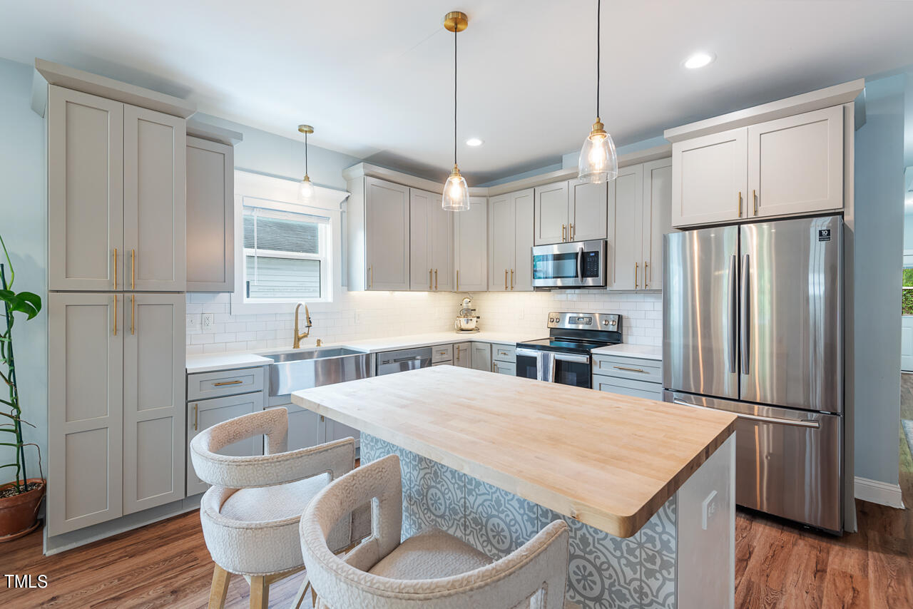 1028 Moreland Avenue