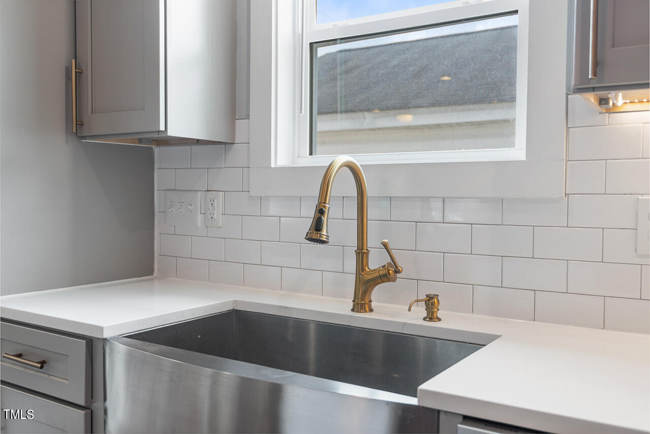 1028 Moreland Avenue