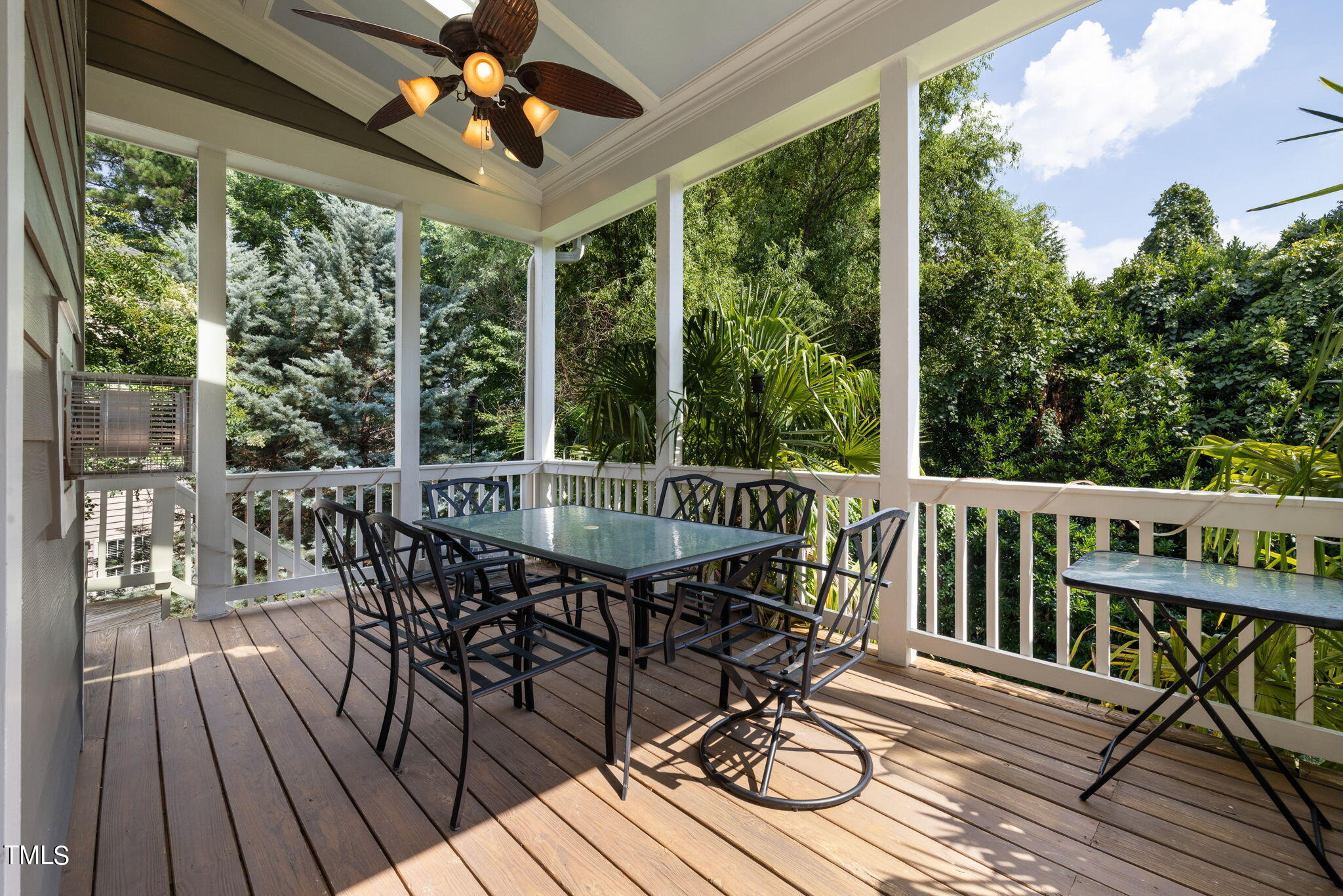 2816 Crystal Oaks Lane