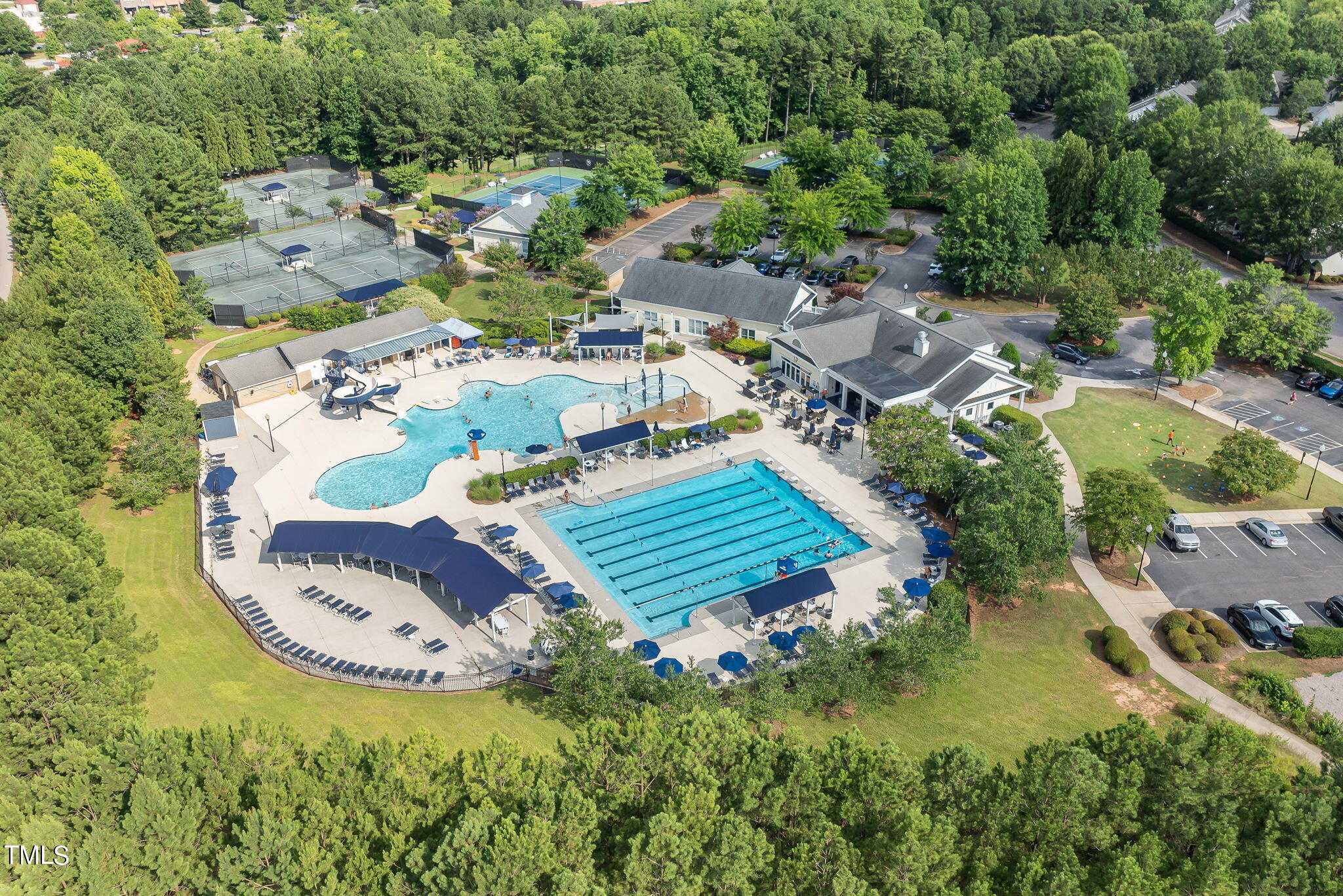 2816 Crystal Oaks Lane