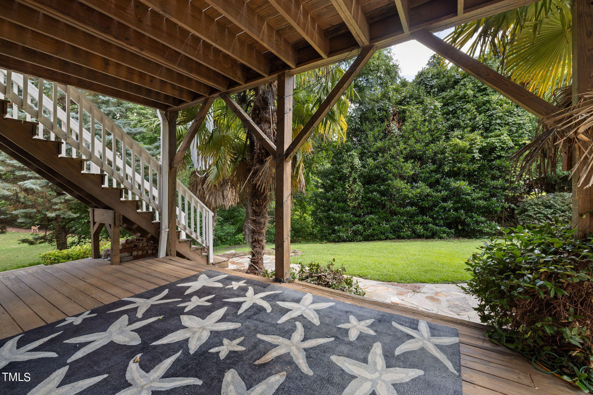 2816 Crystal Oaks Lane