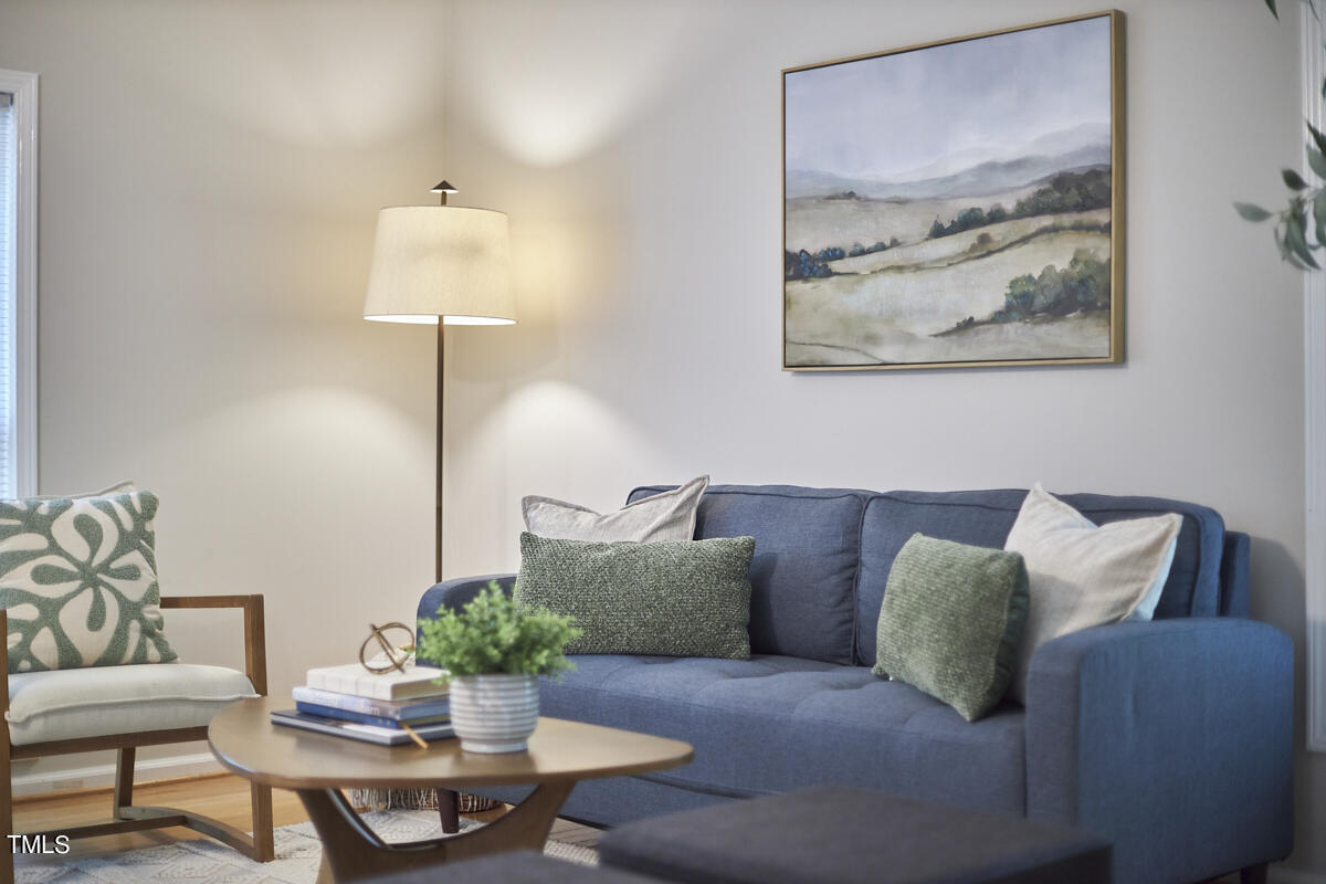 105 W Woodridge Drive