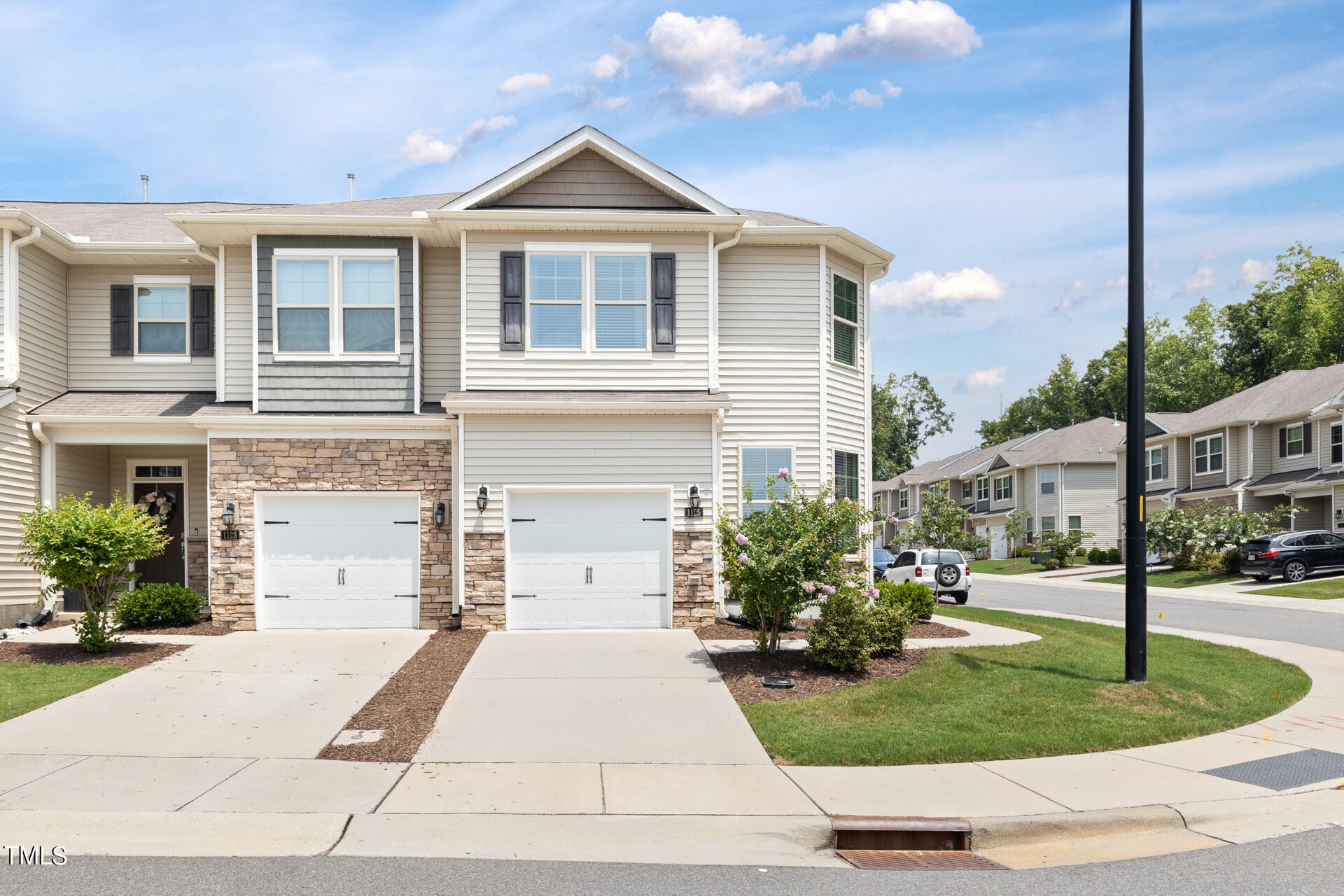 1125 Latitude Drive