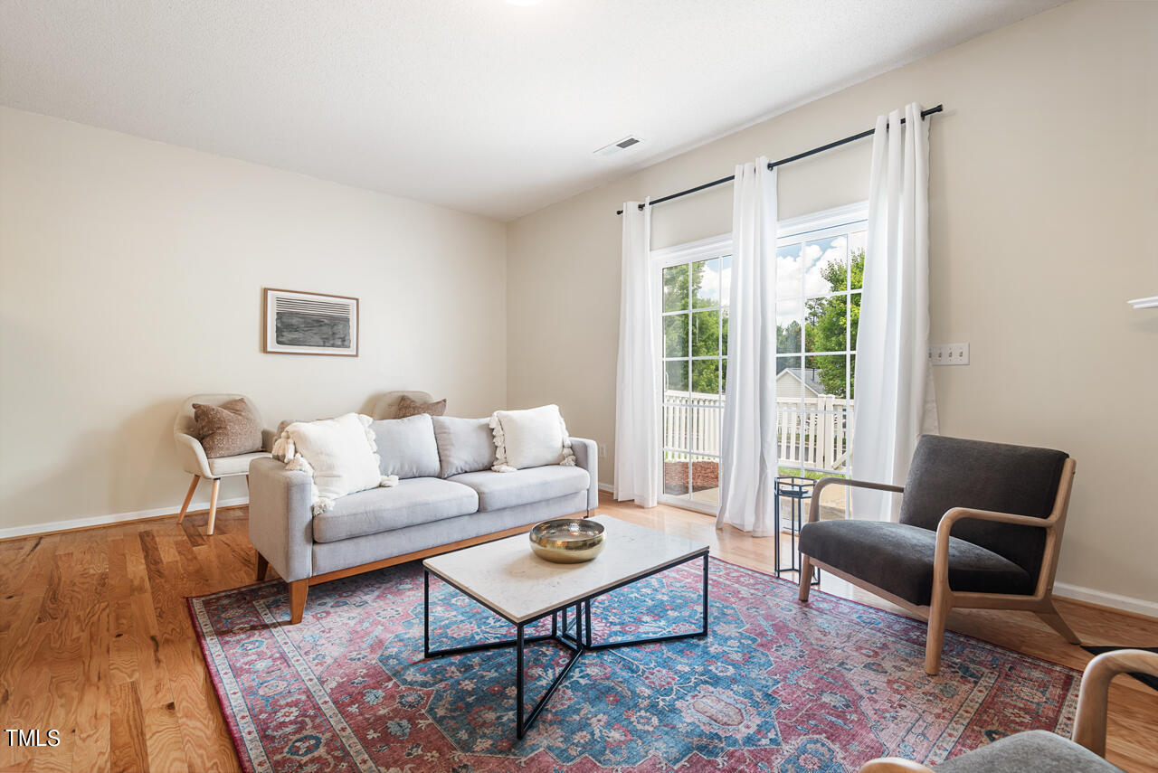 1131 Vermillion Drive