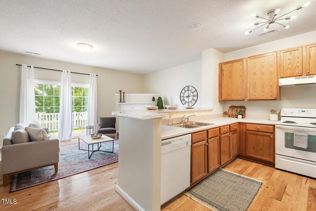 1131 Vermillion Drive