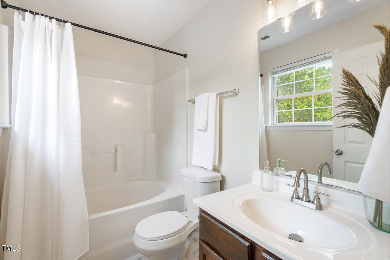 1131 Vermillion Drive