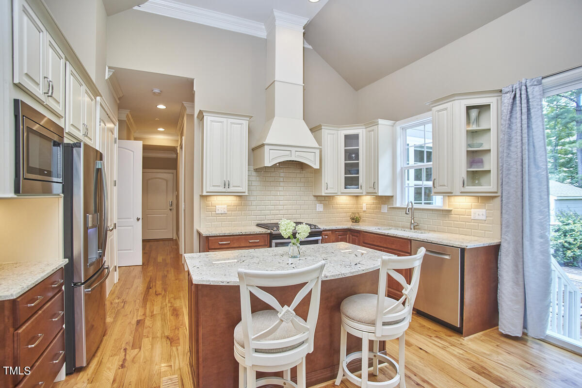 179 Lakes Edge Lane