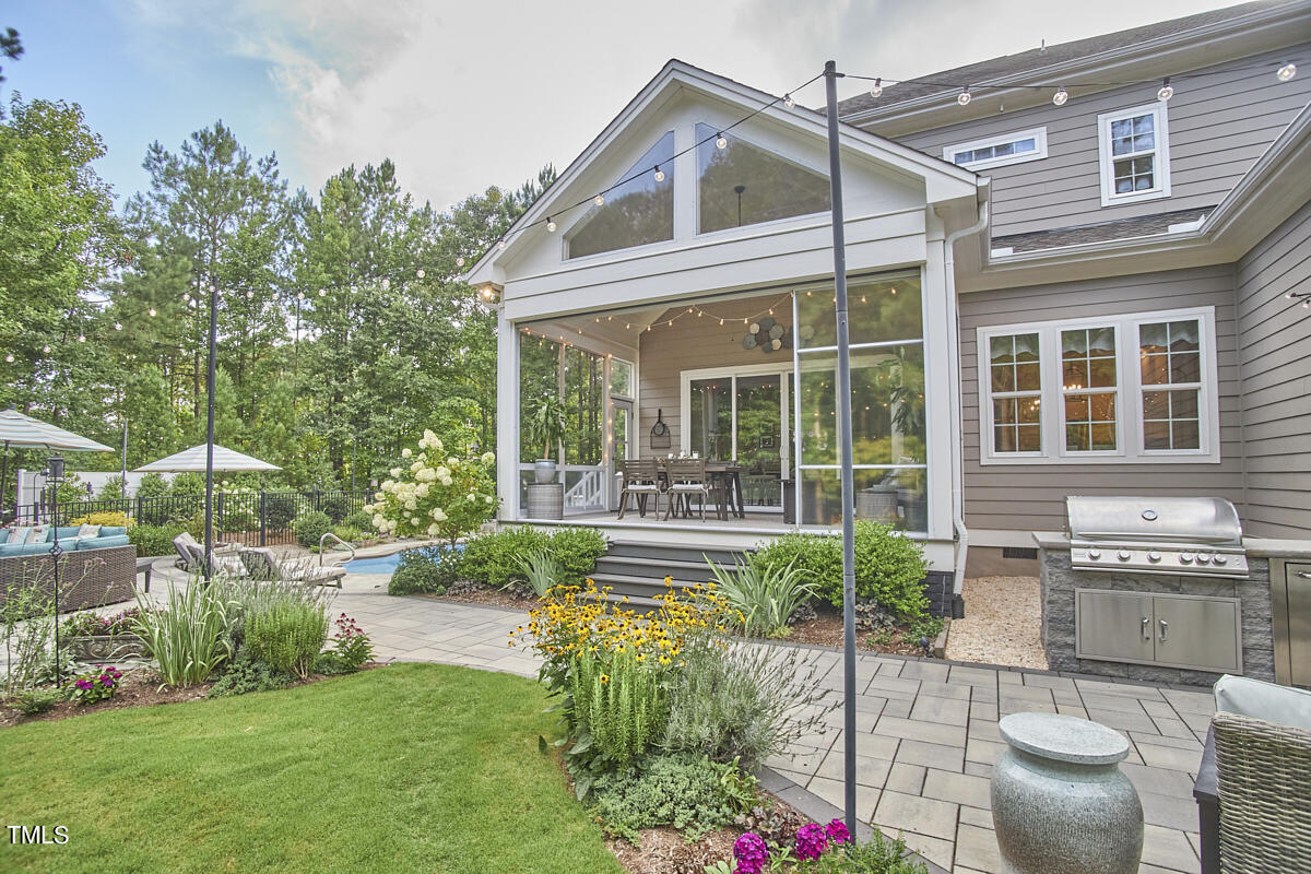 179 Lakes Edge Lane